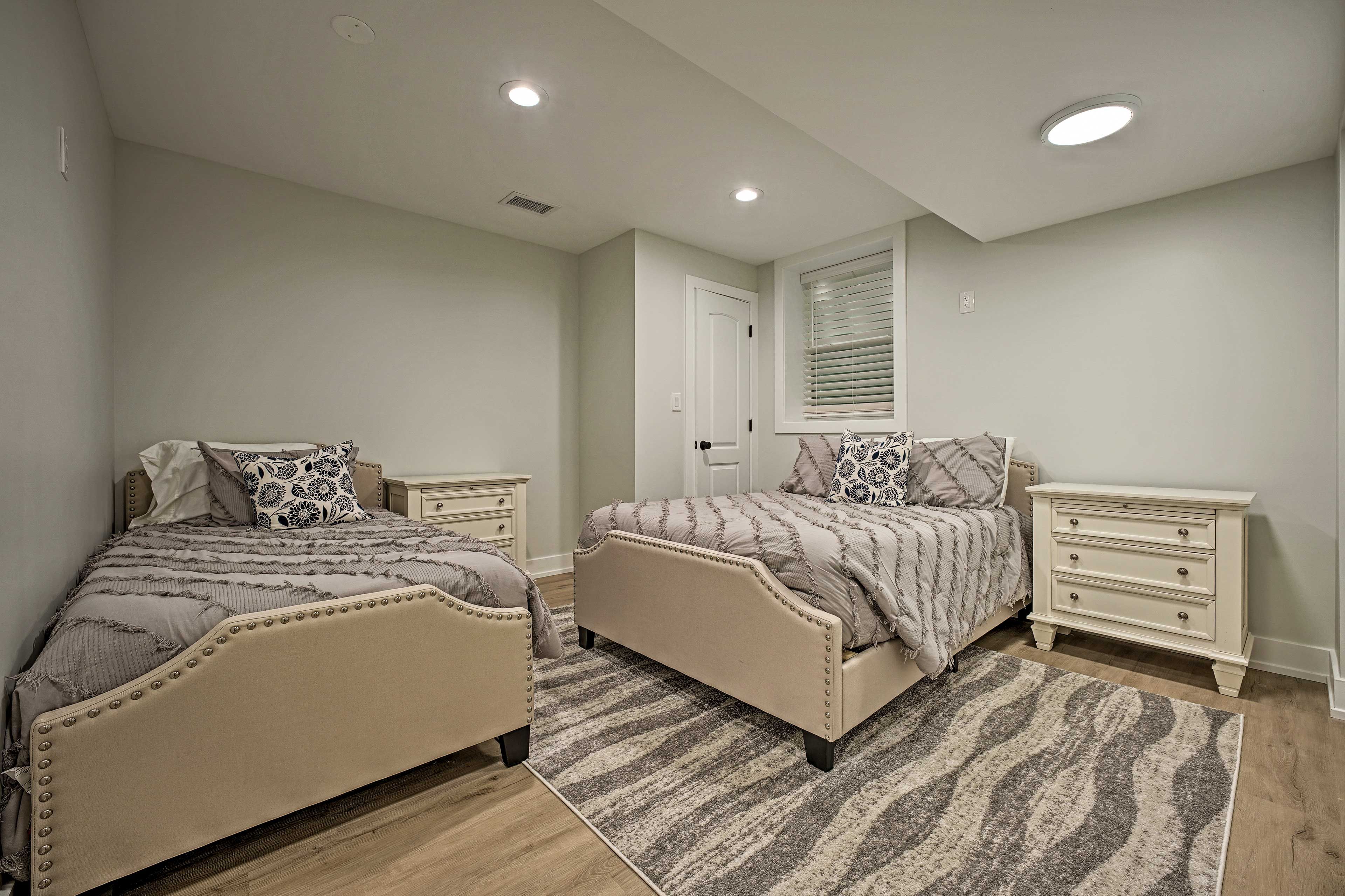 Bedroom 5 | Full Bed | Twin Bed | Lower Level
