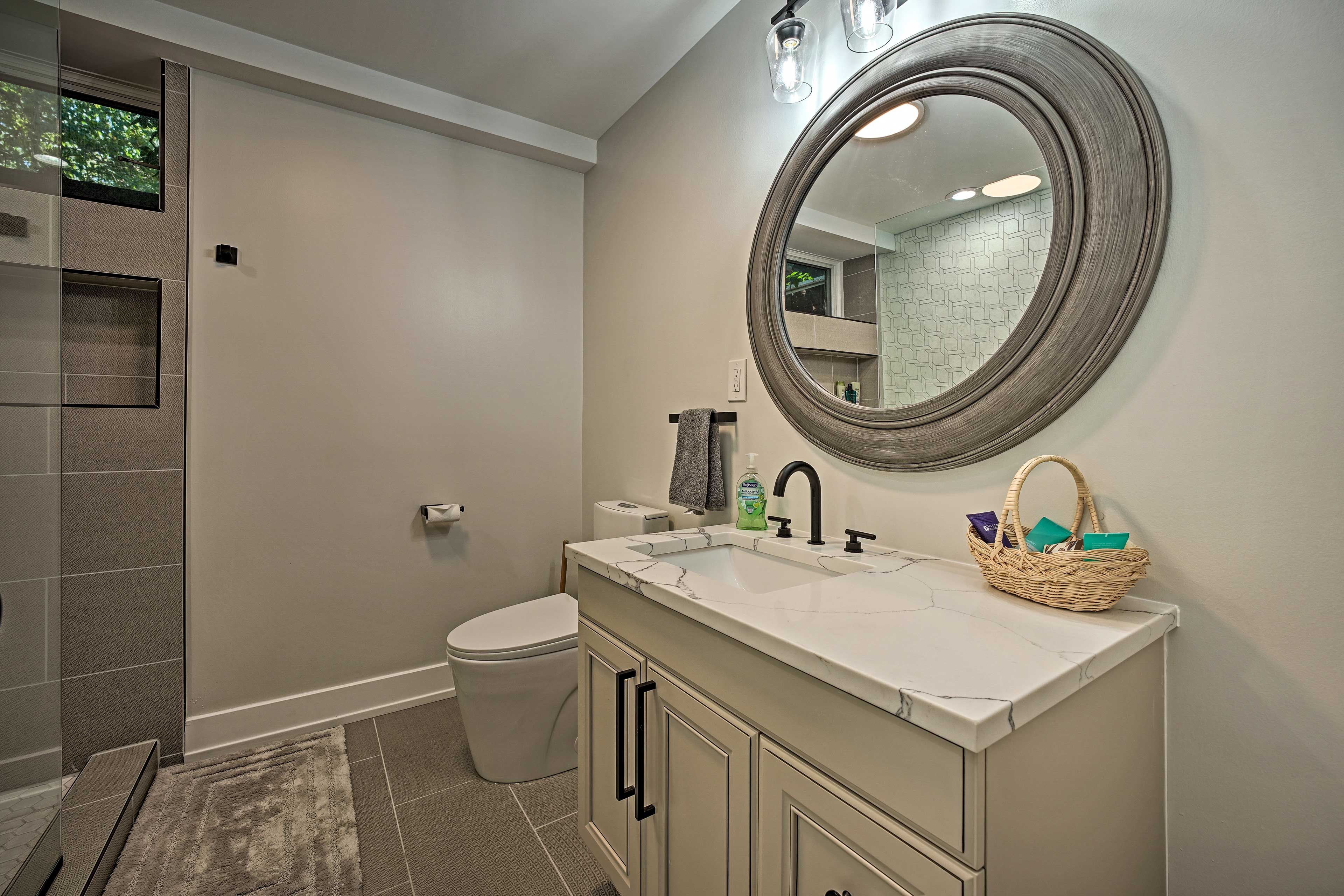 Full Bathroom