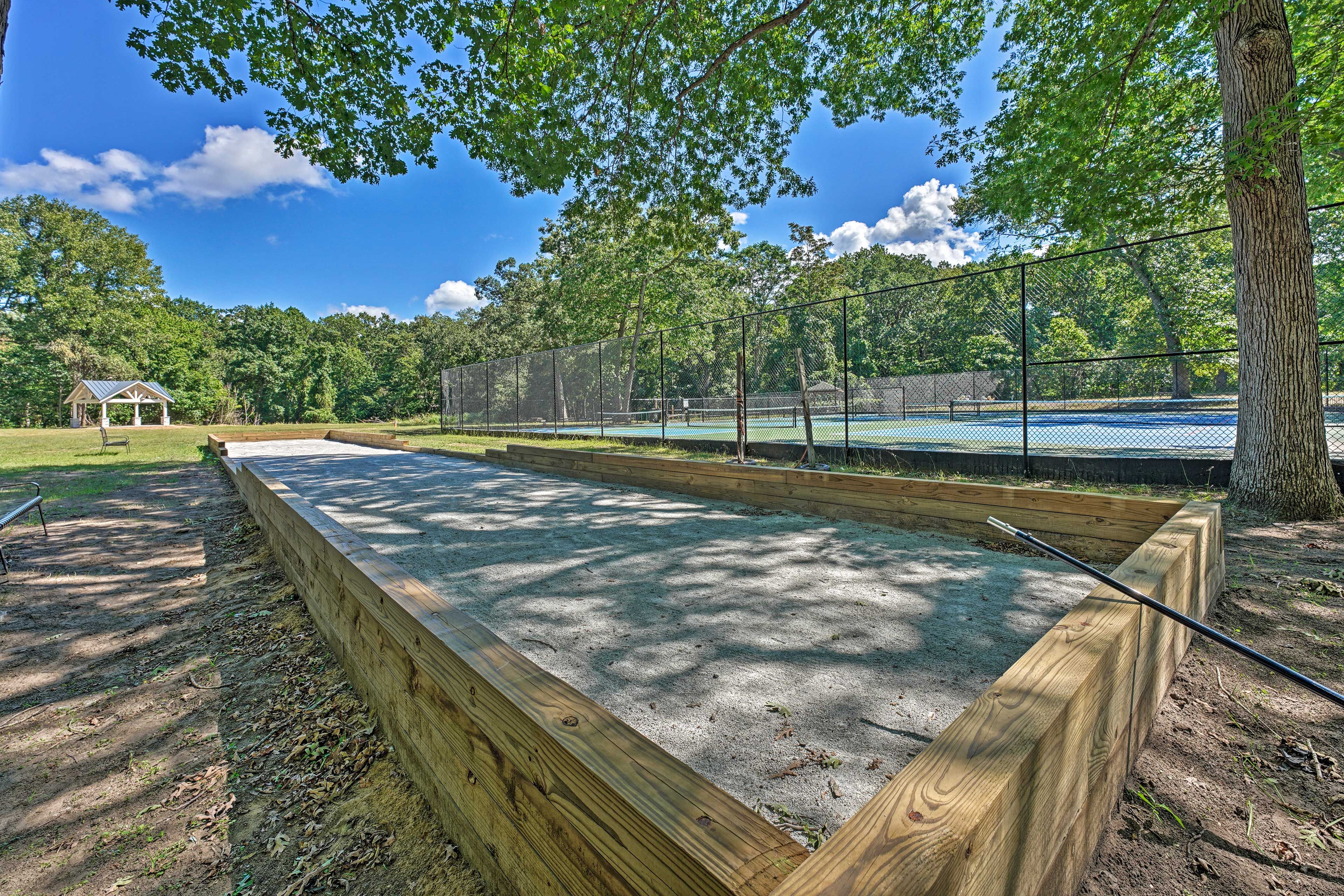 Community Amenities | Bocce Ball