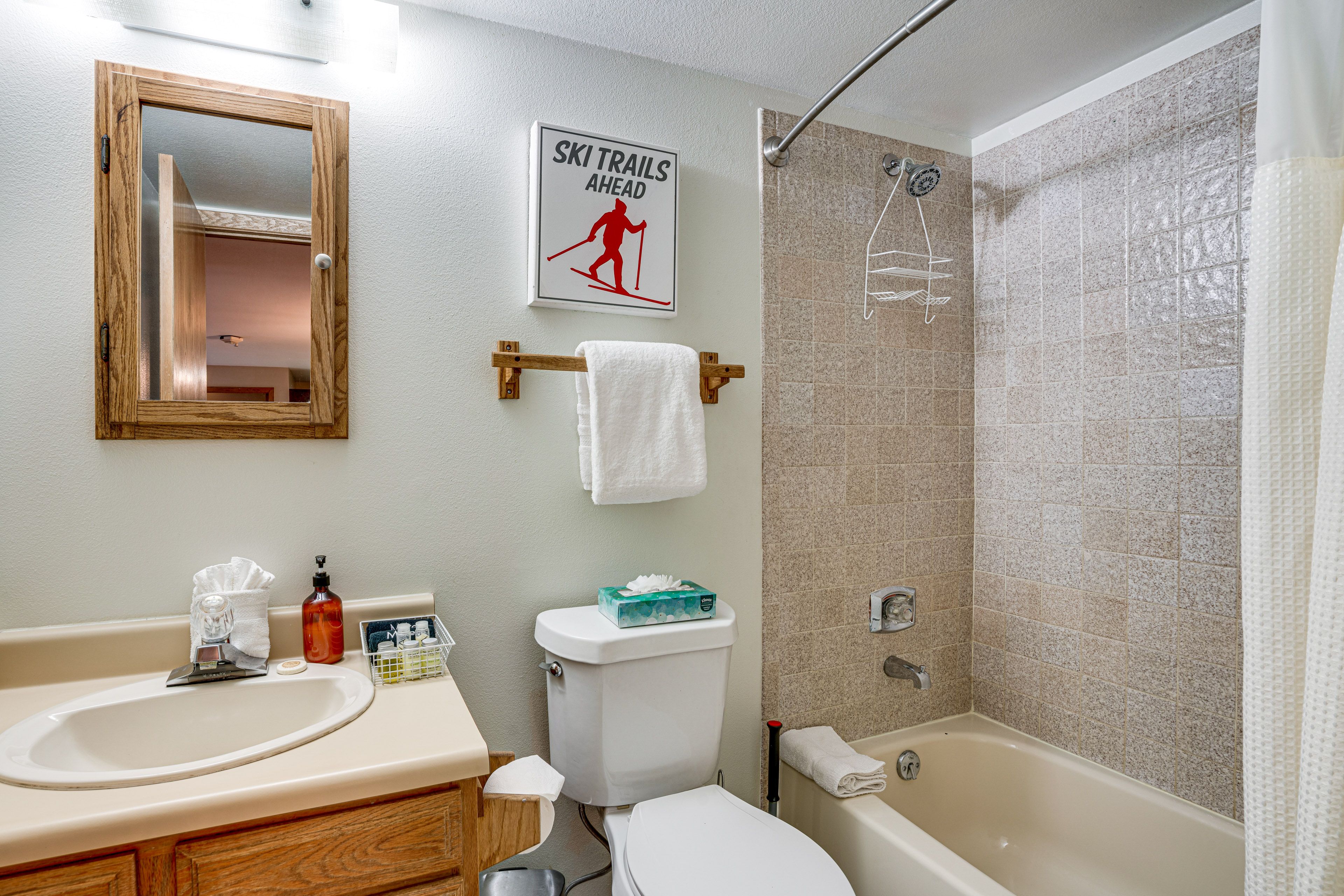 Full Bathroom