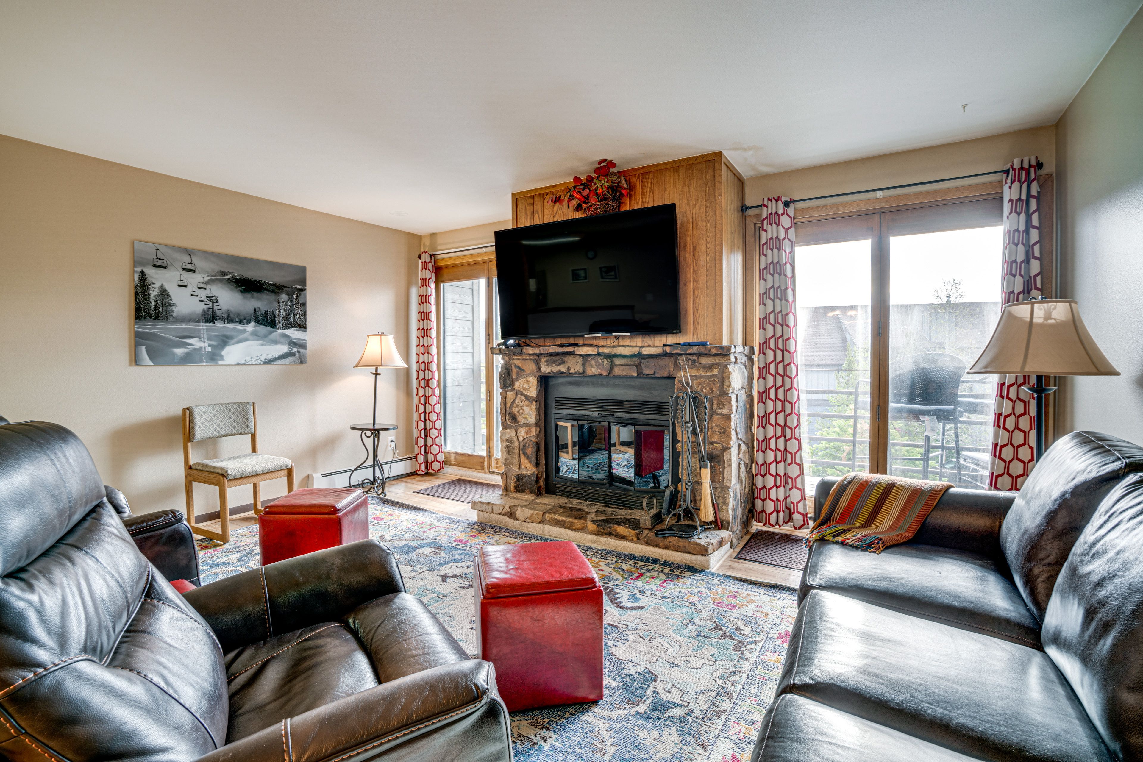 Silverthorne Vacation Rental | 2BR | 2BA | Elevator Access | 956 Sq Ft