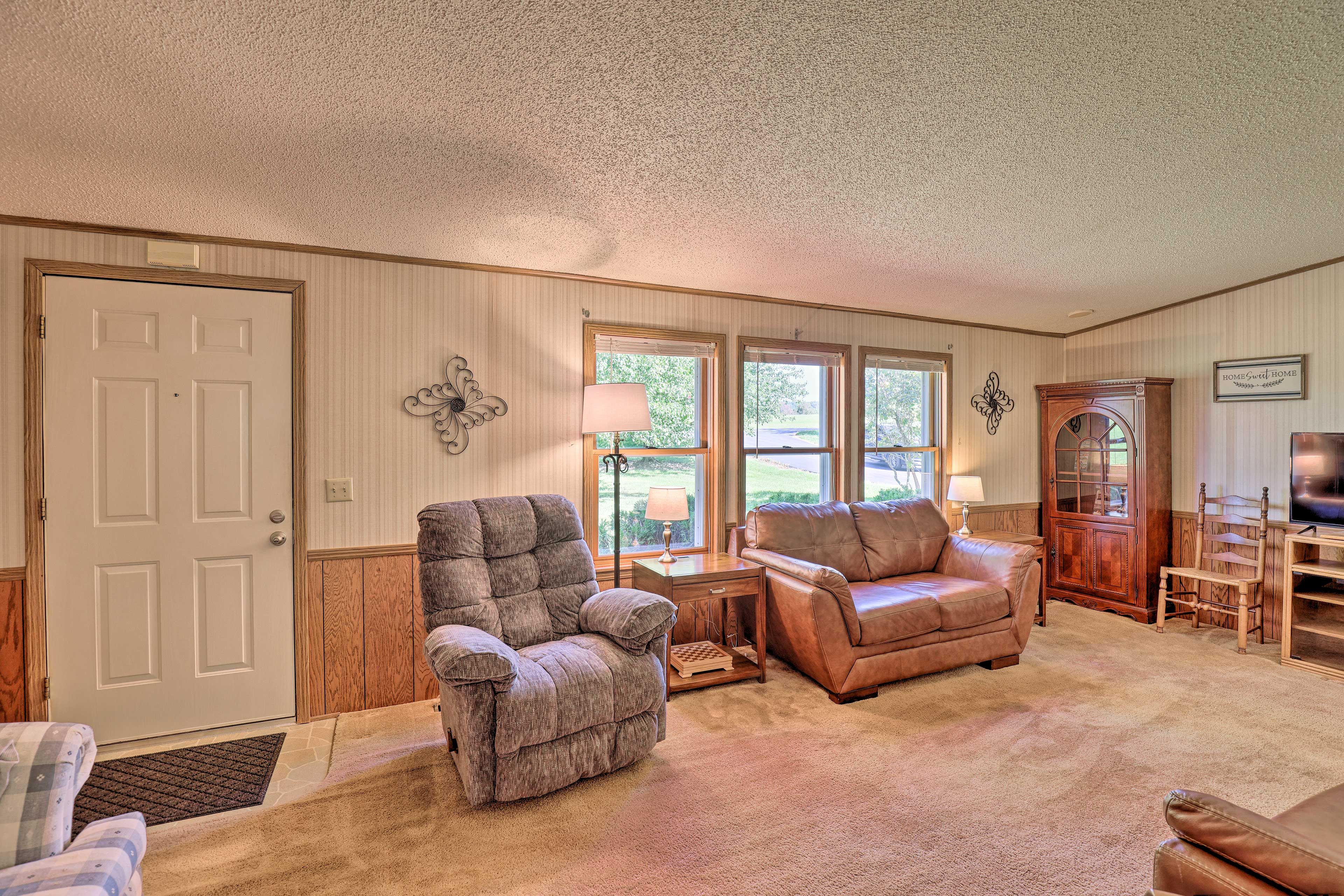 Living Room | Central A/C | Complimentary Toiletries