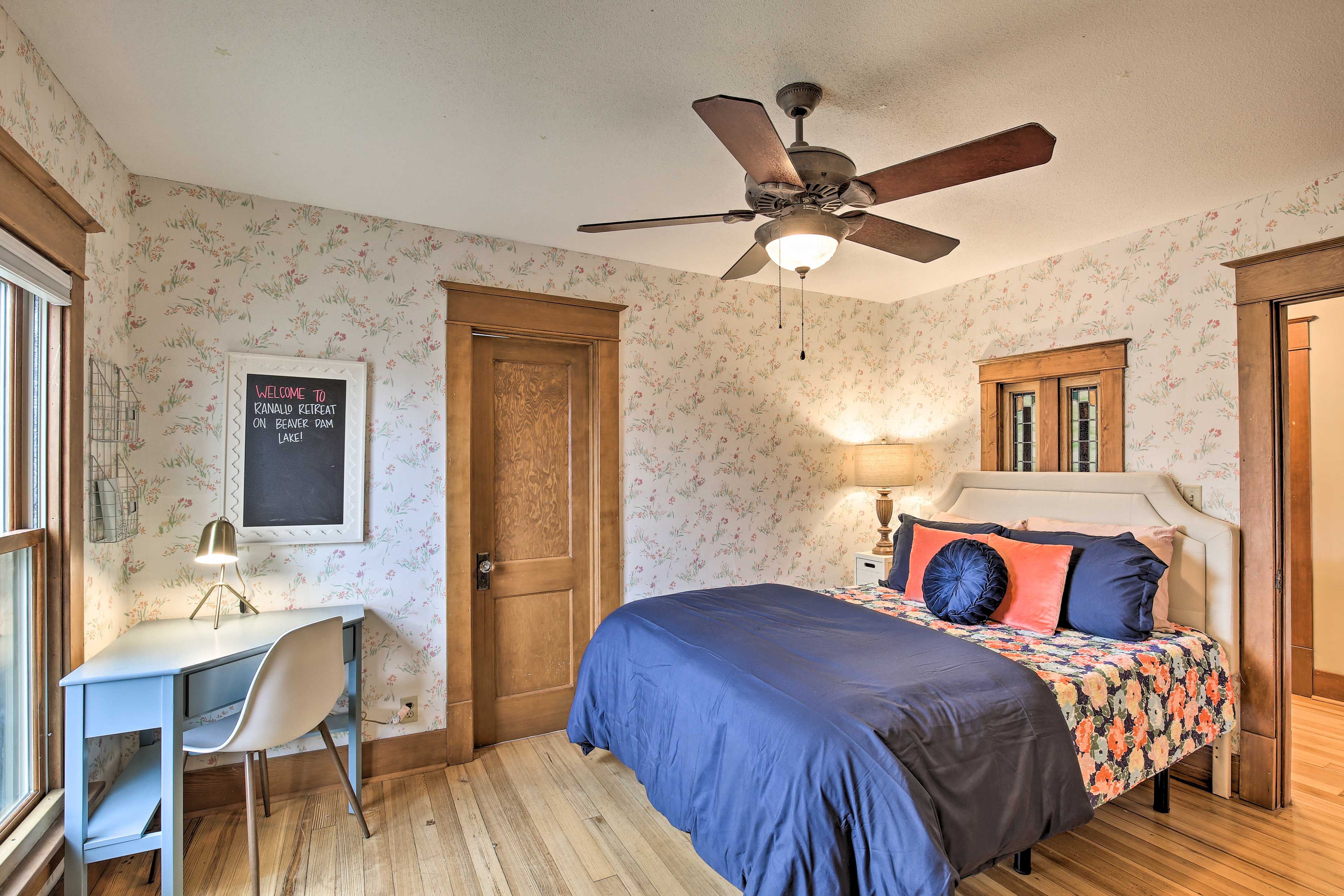 Bedroom 2 | Upper Level | Queen Bed