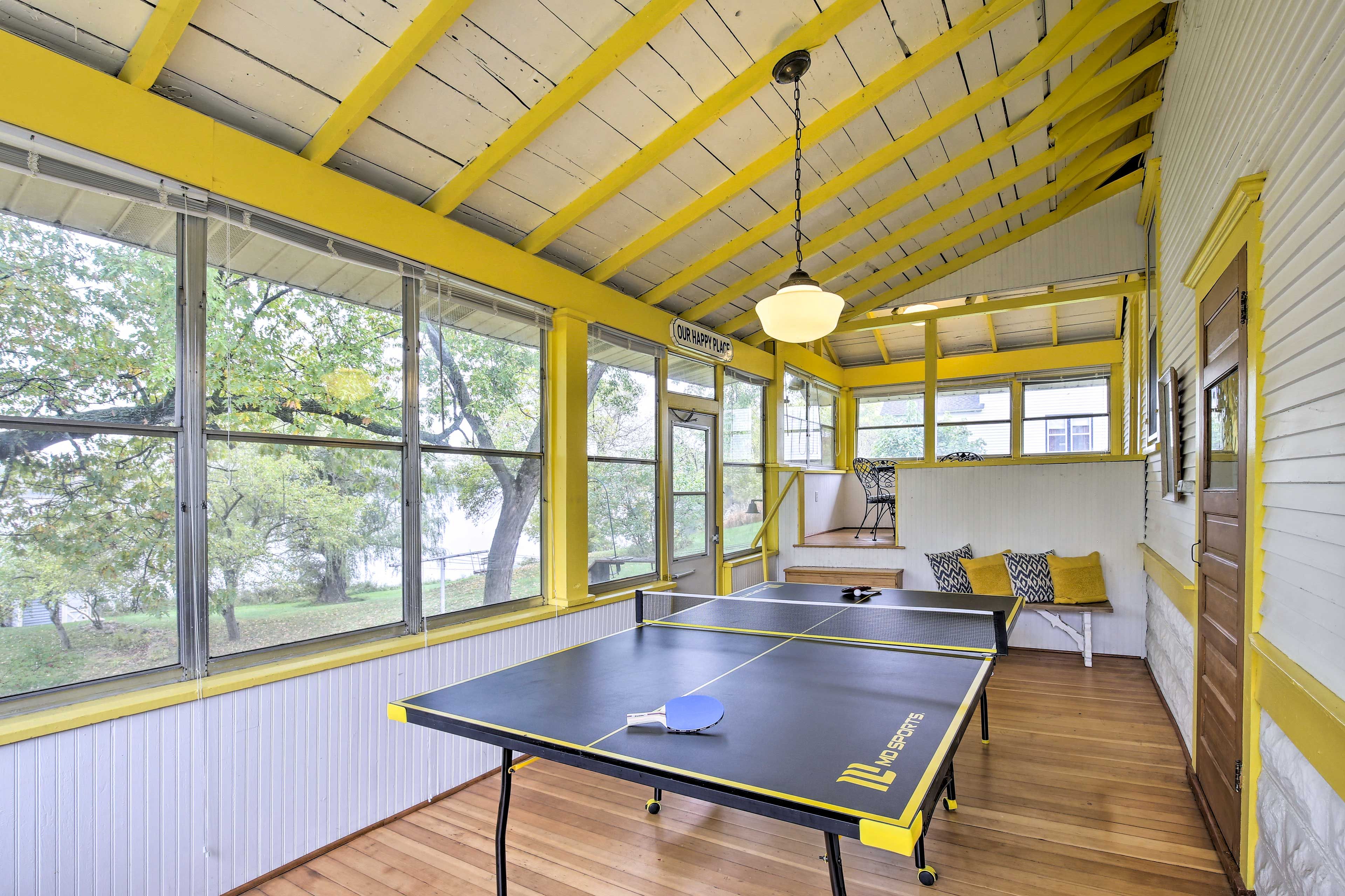 Sunroom | 2,500 Sq Ft | Lake Views