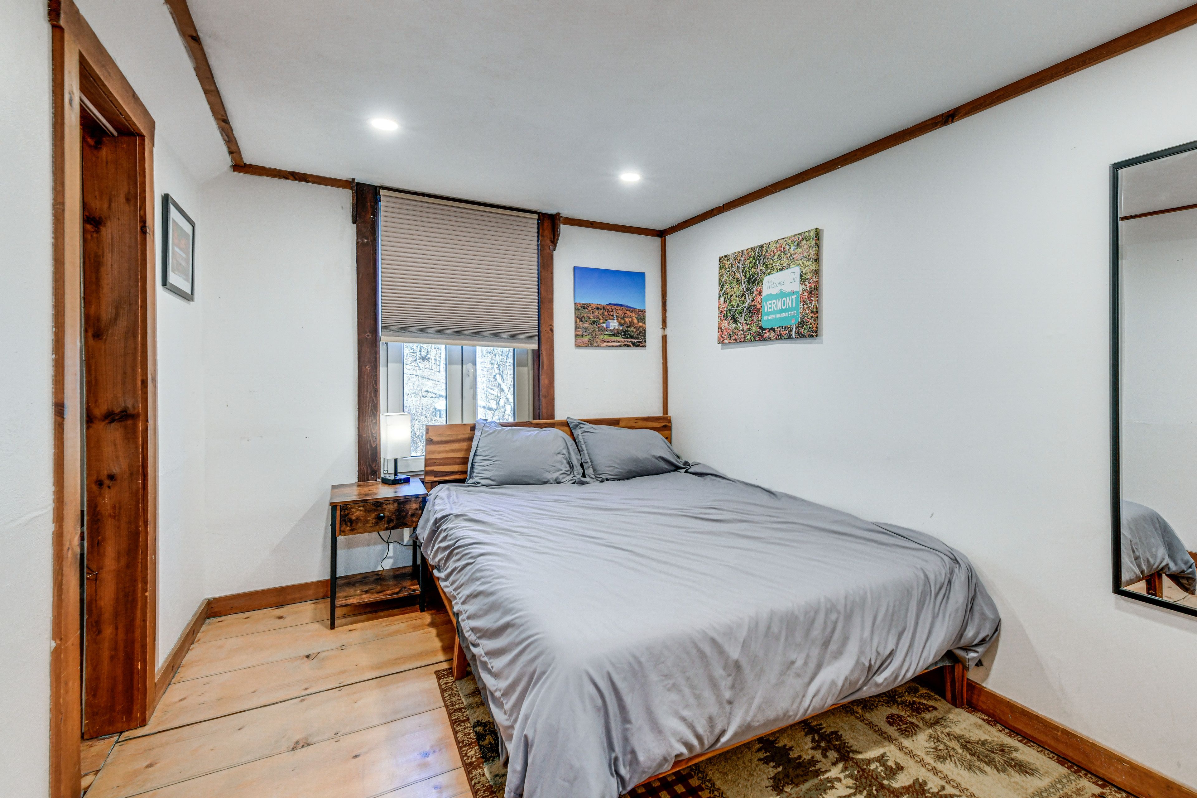 Bedroom 2 | Queen Bed | 2nd Floor