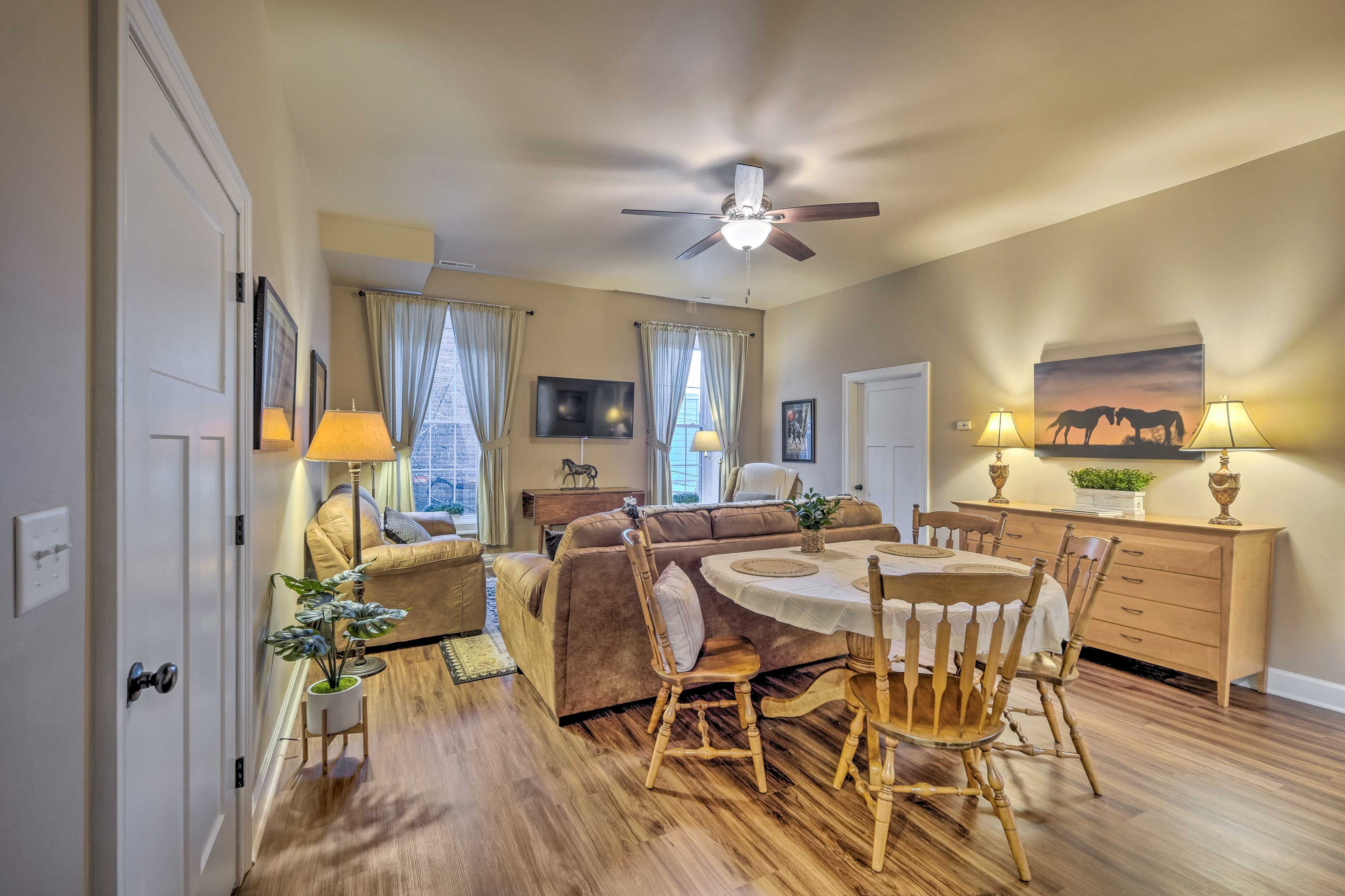 Living Room | Linens Provided