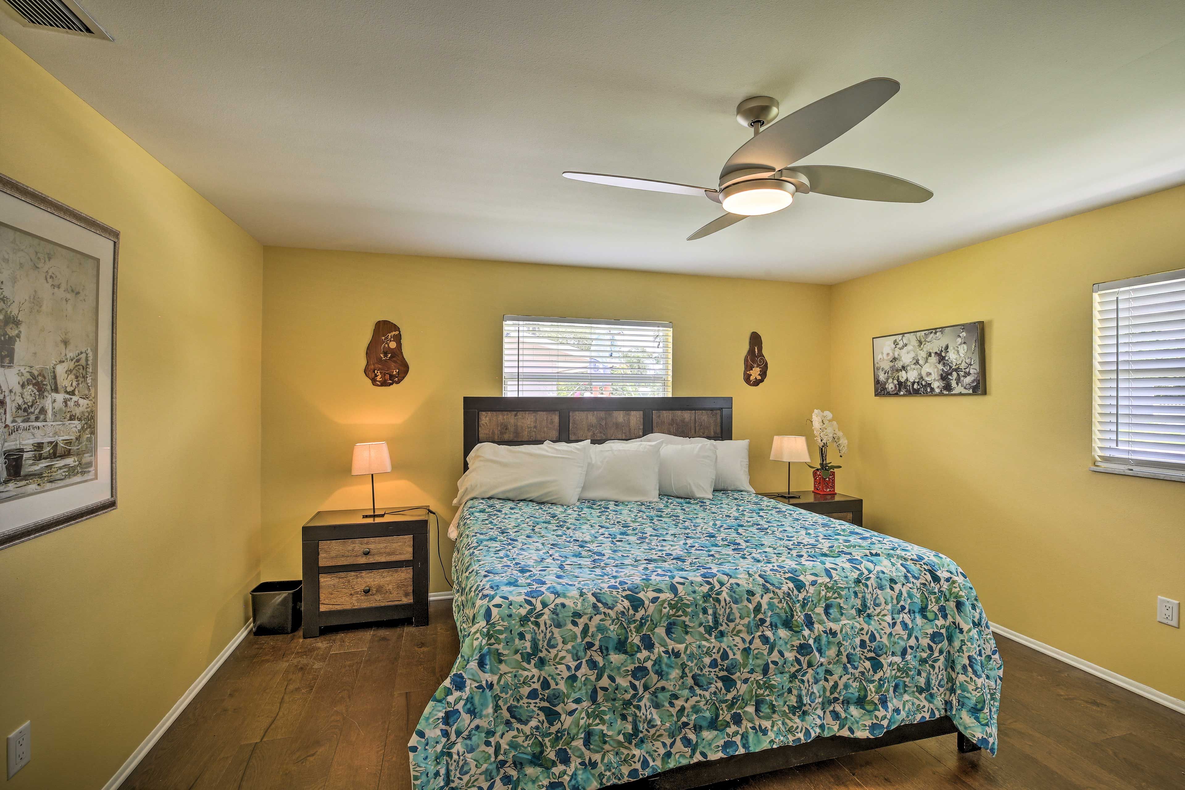Bedroom 1 | Linens Provided