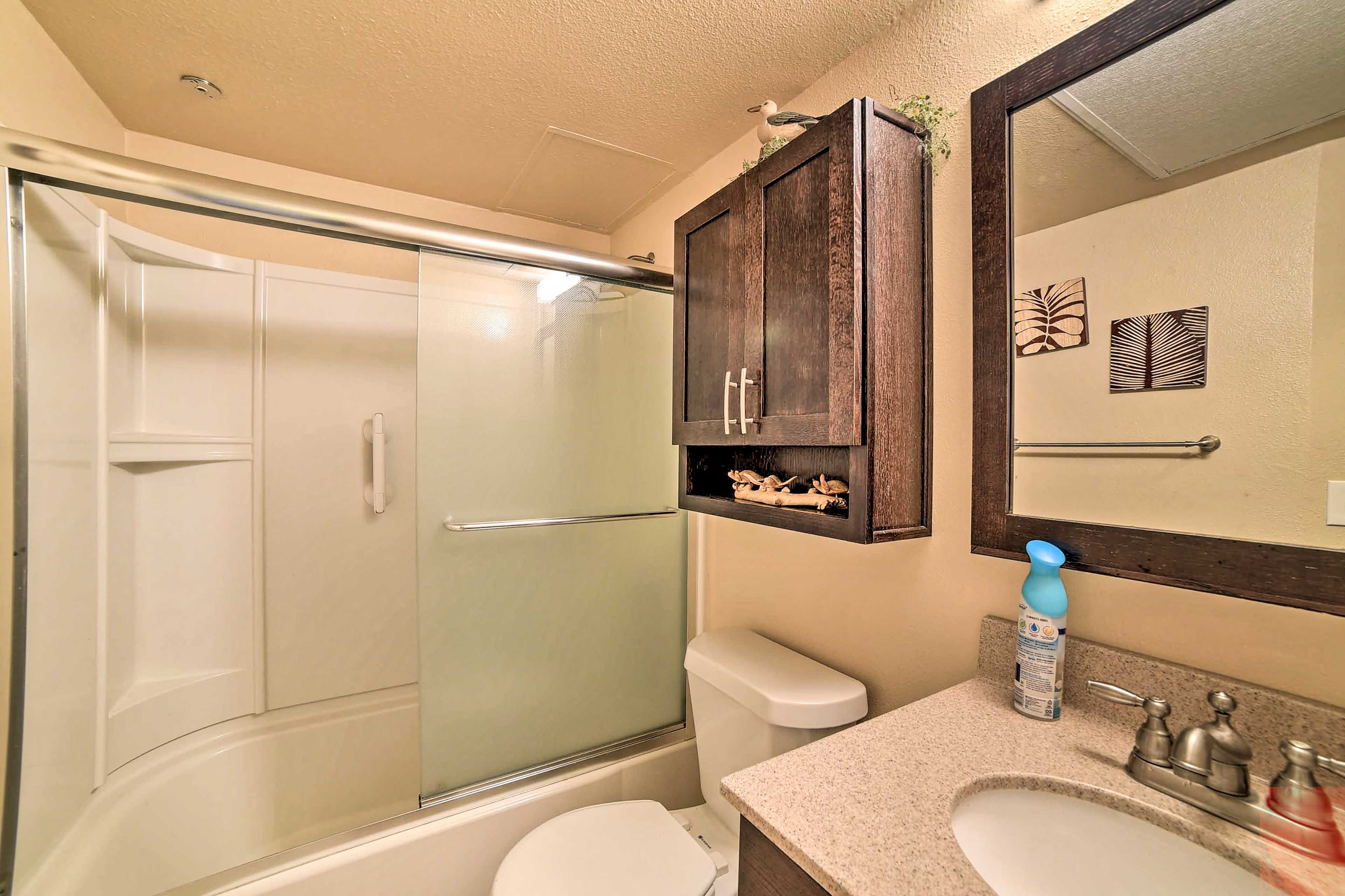 Bathroom | Towels Provided