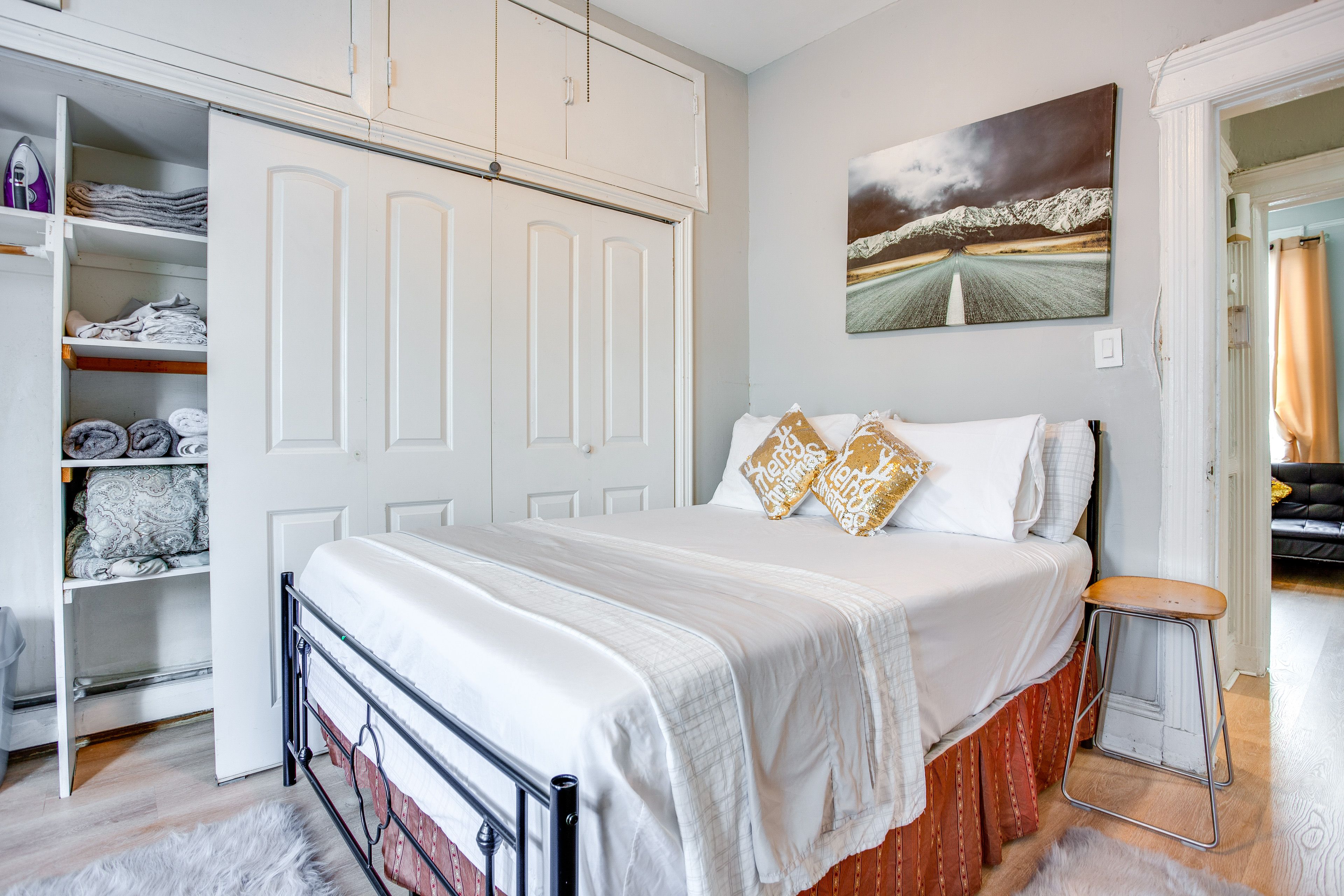 Bedroom 1 | Smart TV | Changing Table