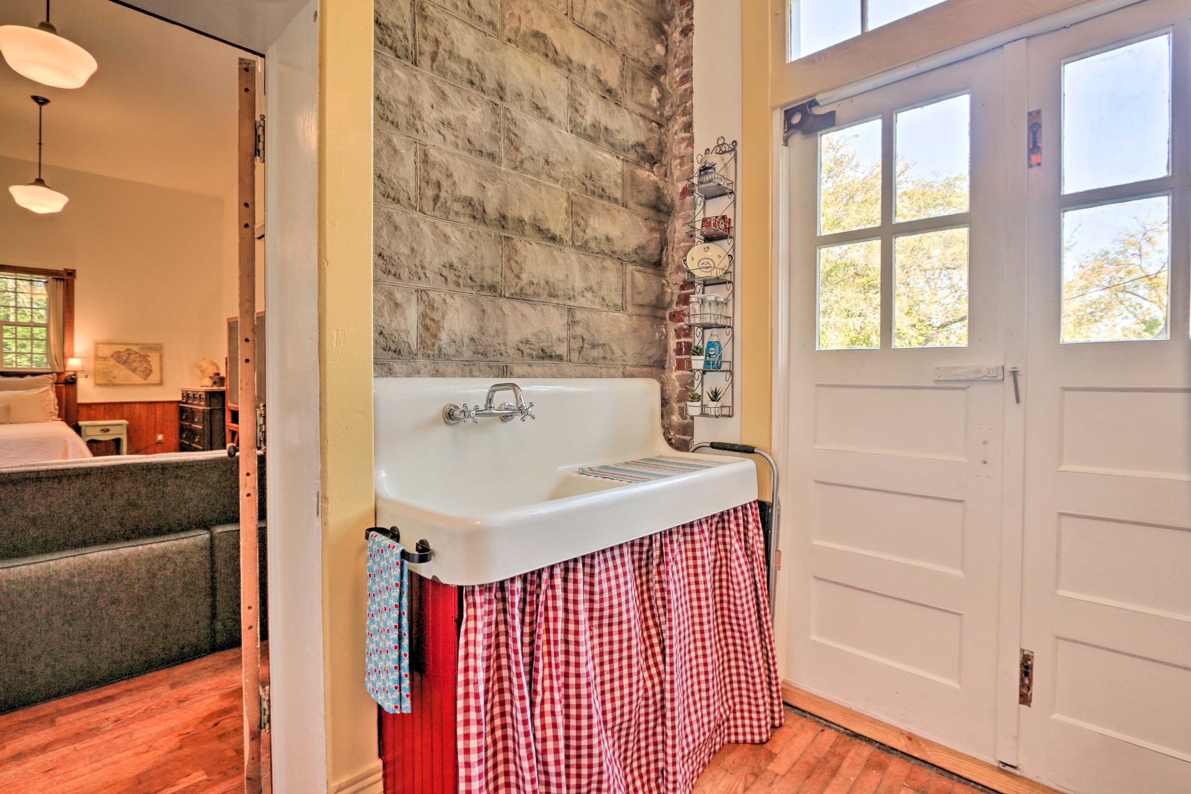 Kitchen | Farmhouse Sink