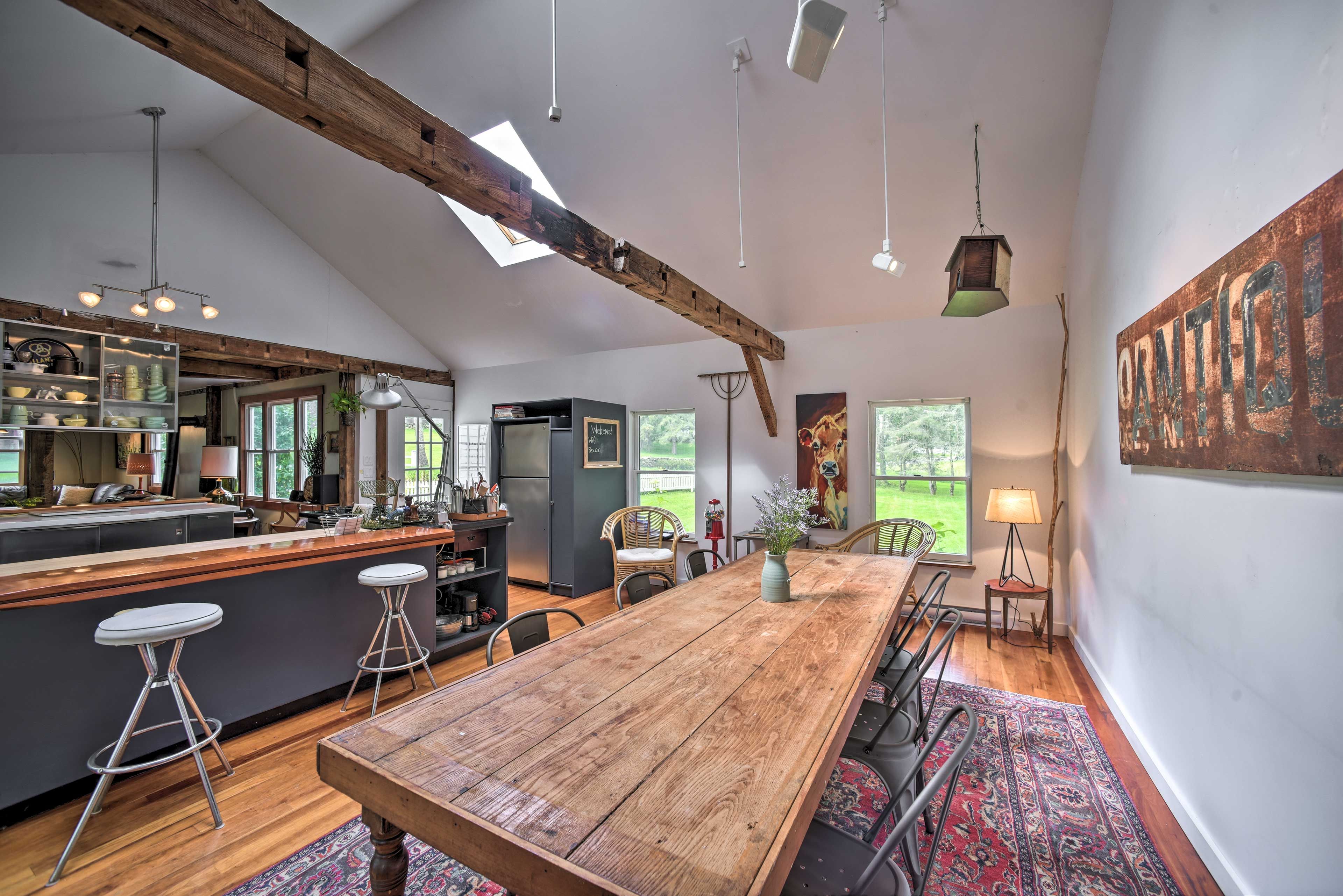 Dining Area | Main Floor