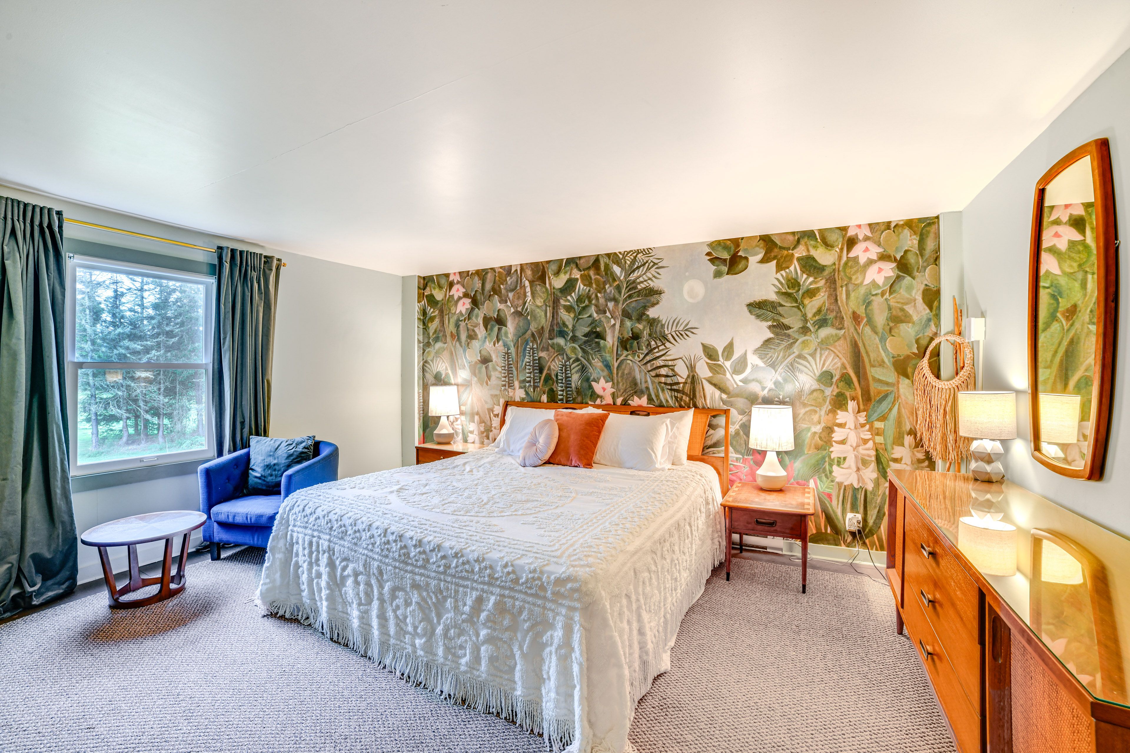 Bedroom 1 | 2nd Floor | King Bed | Linens Provided | Smart TV