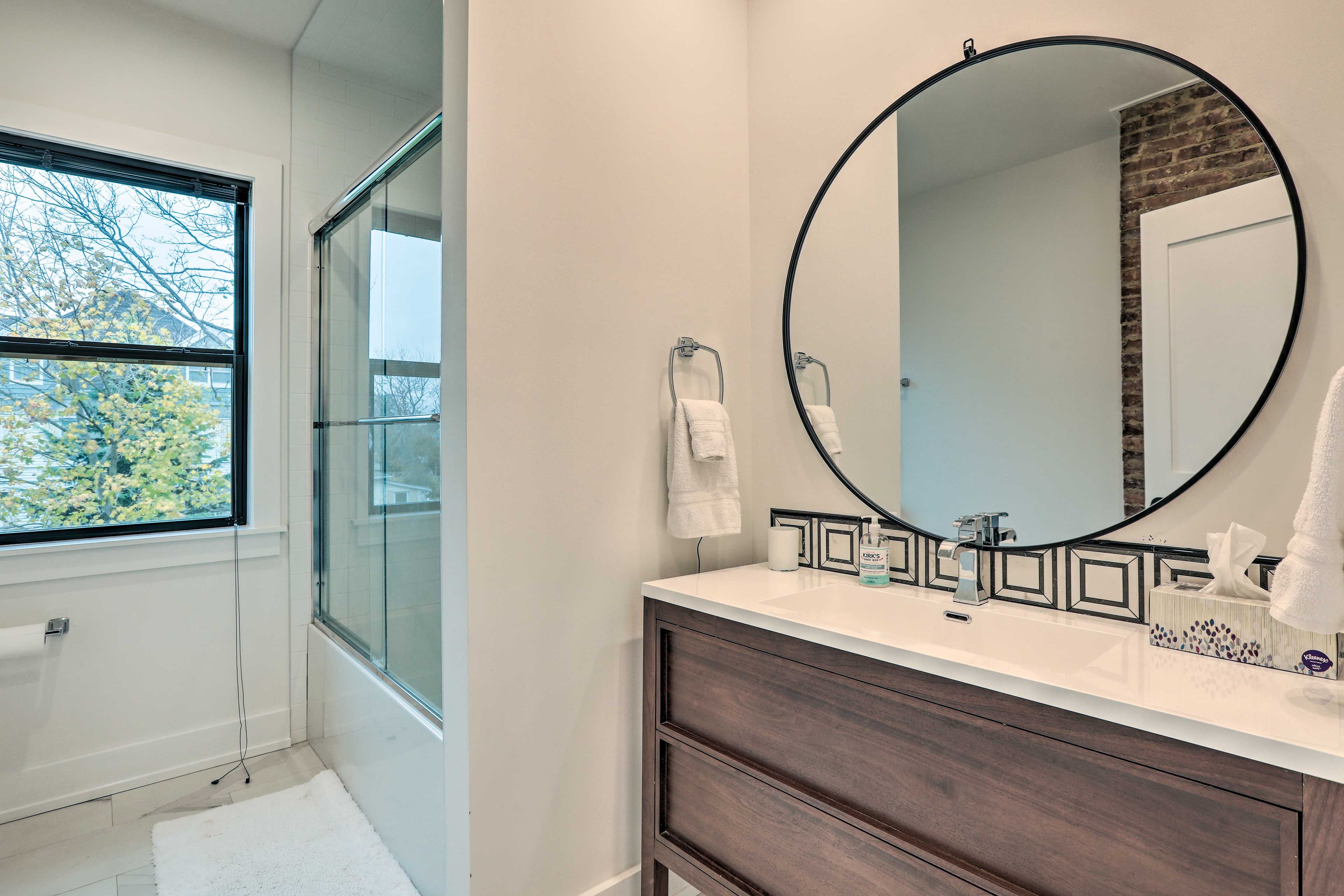 Full Bathroom | 2nd Floor | Hair Dryers