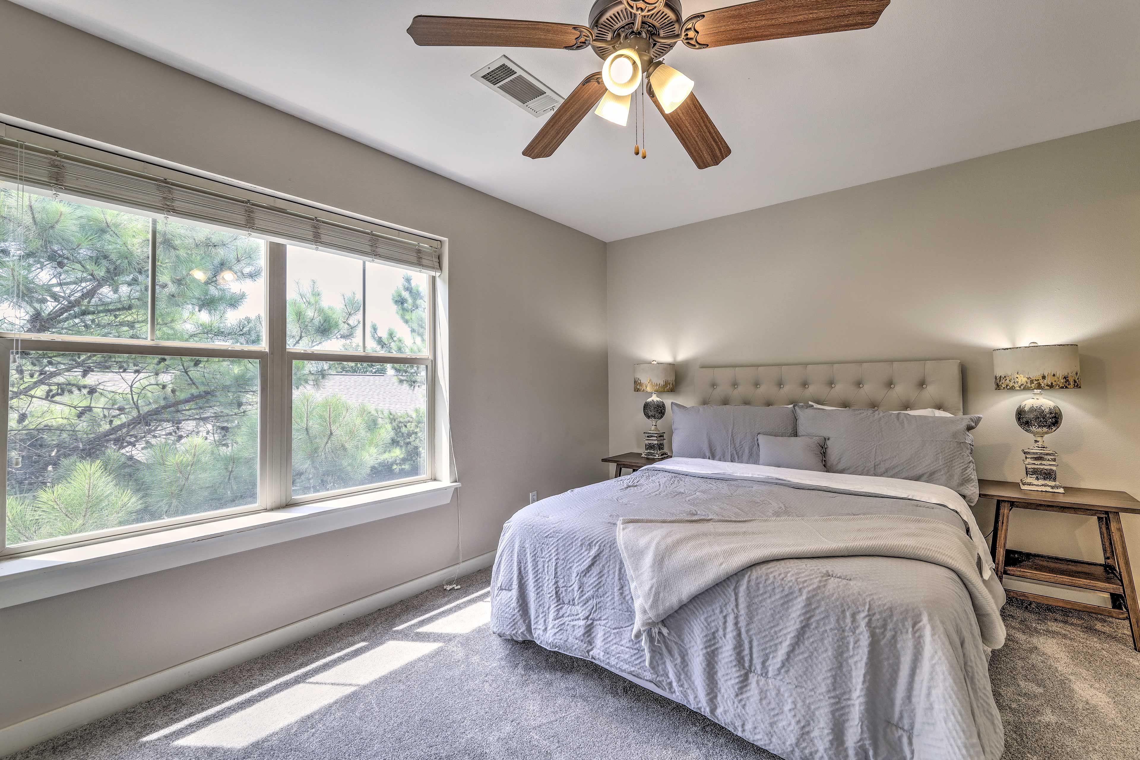 Bedroom 1 | 2nd Floor | Queen Bed
