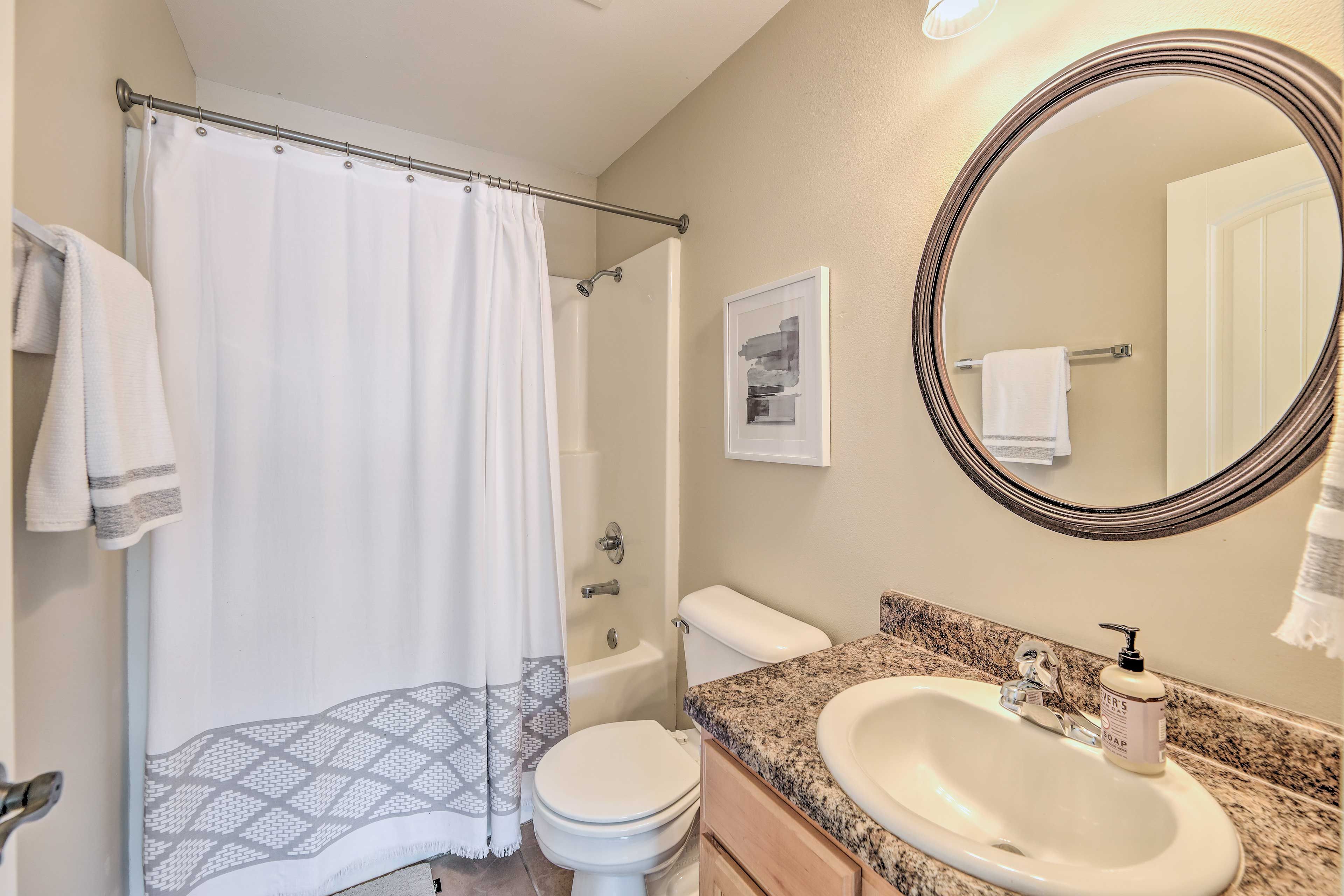 En-Suite Bathroom | Towels Provided