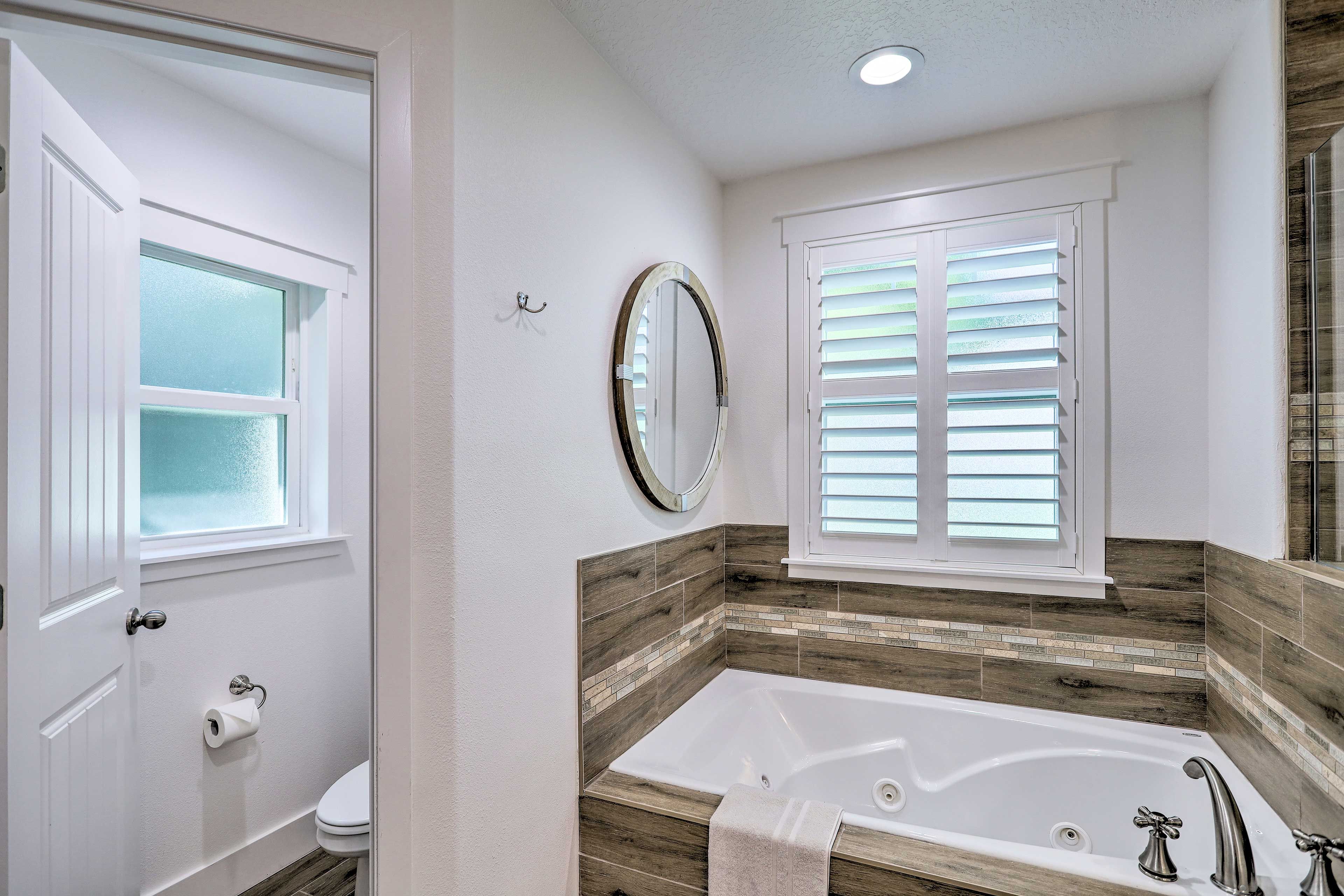 En-Suite Bathroom