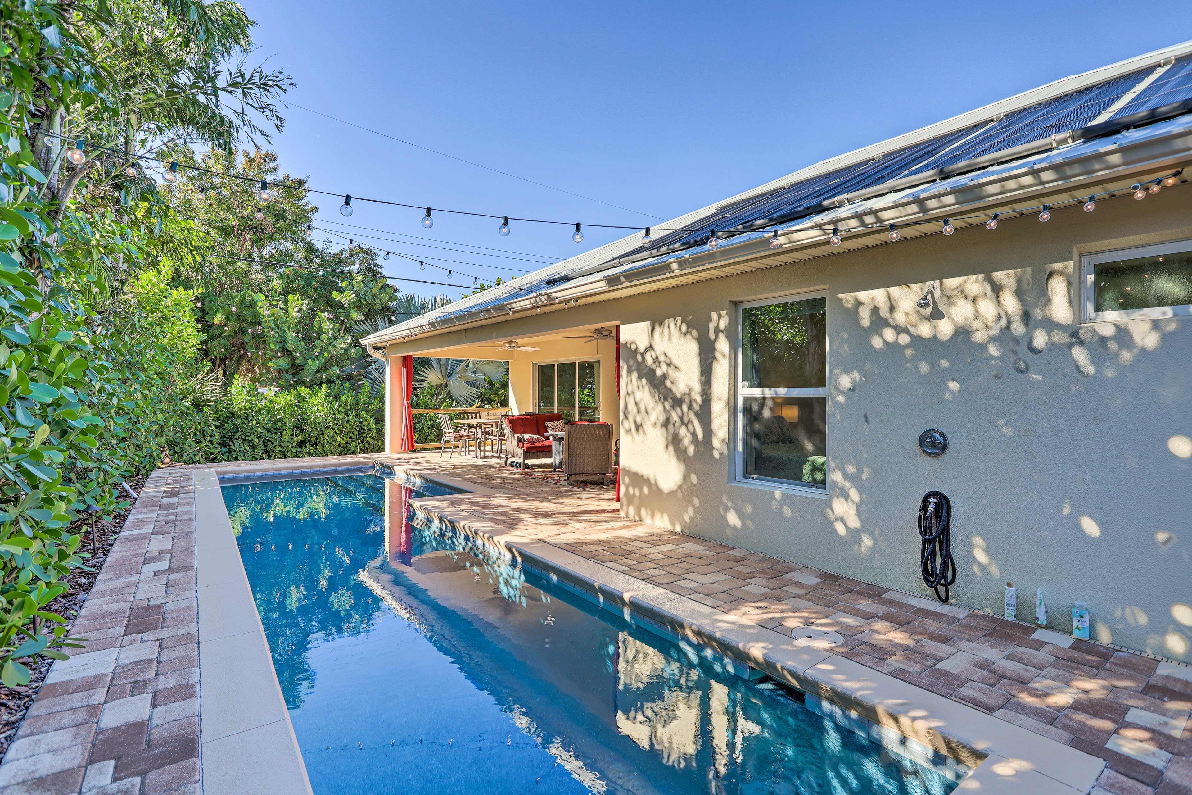 Private Pool | Bistro Lights