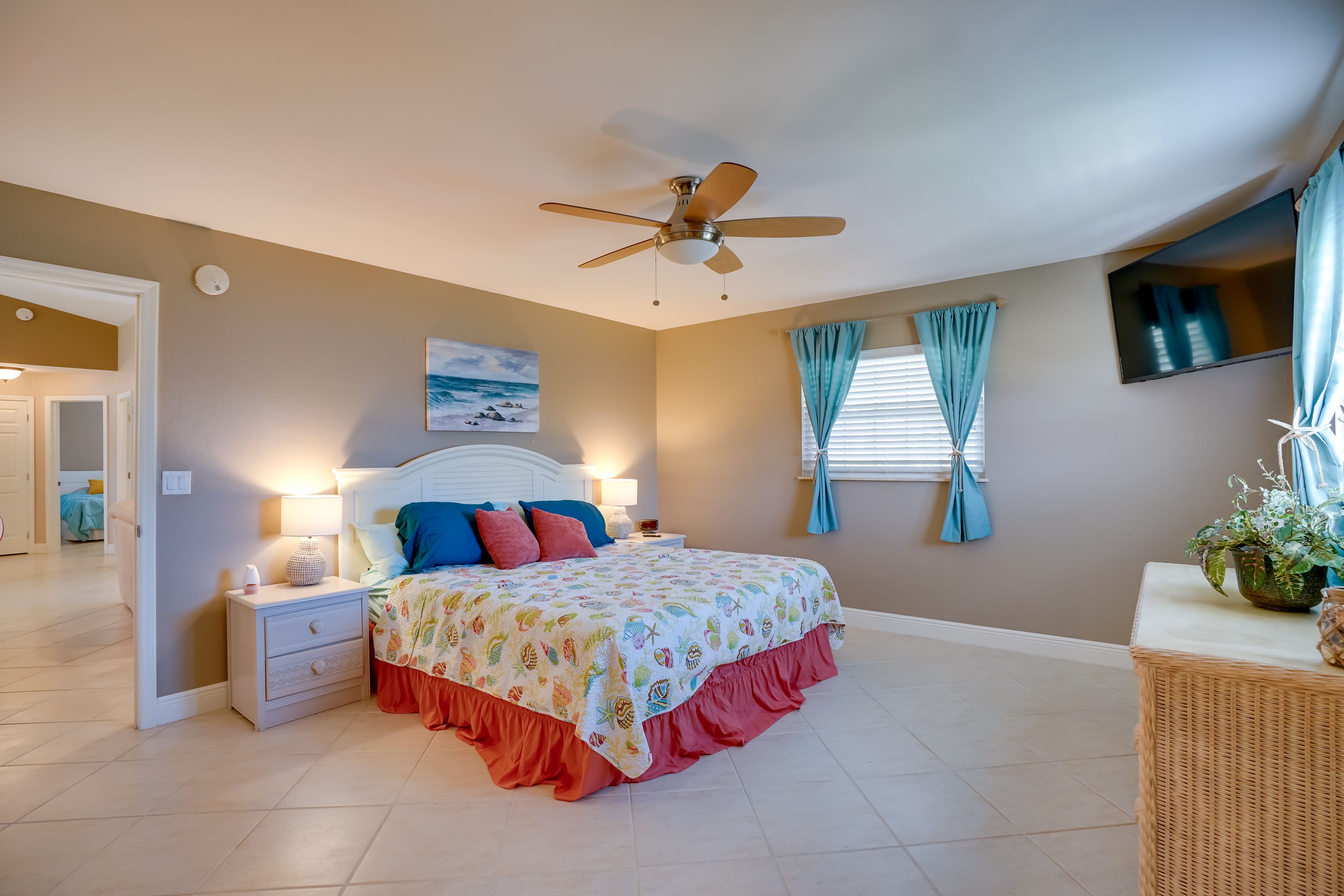 Bedroom 1 | King Bed | Linens Provided | Smart TV