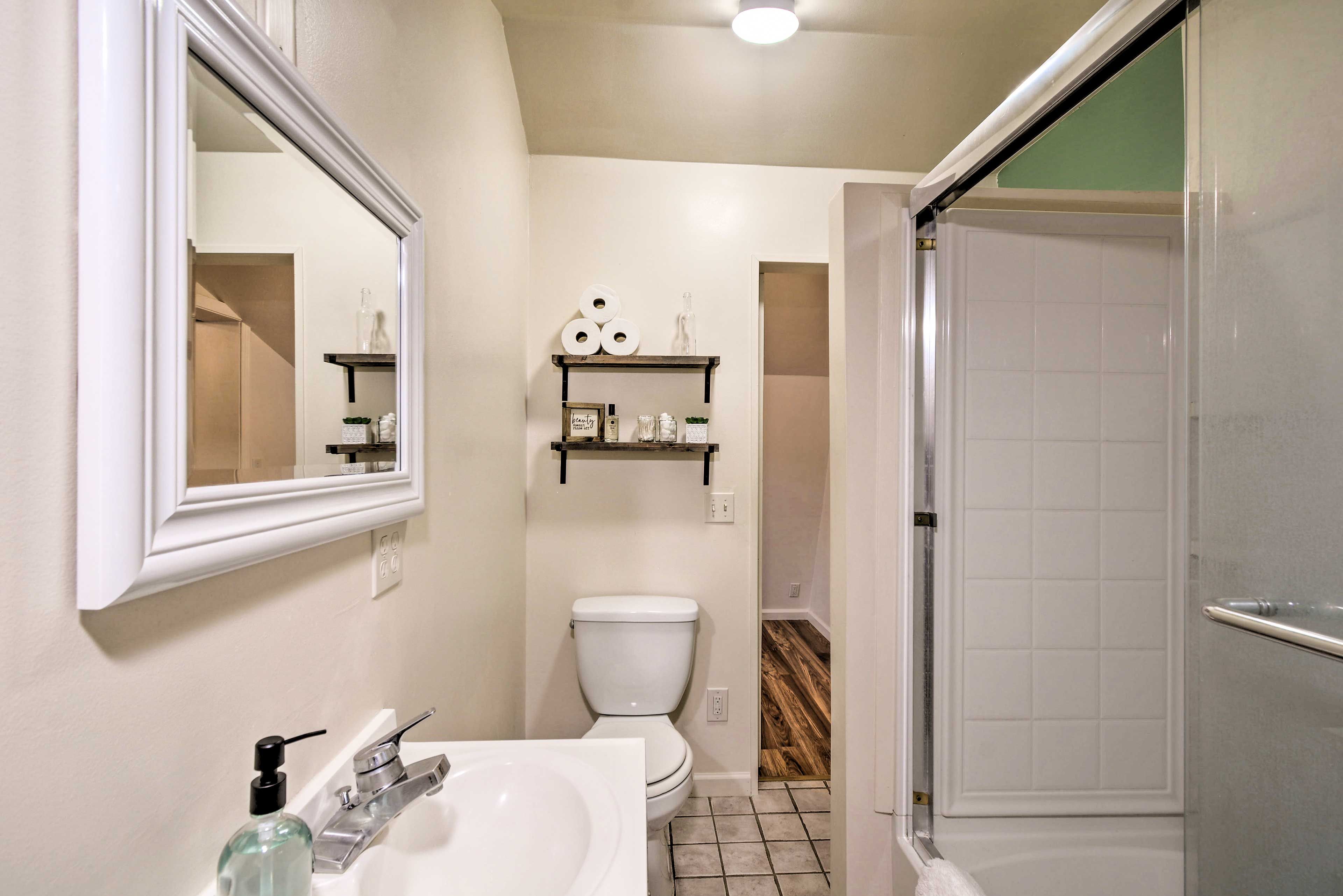 Bathroom | Towels Provided
