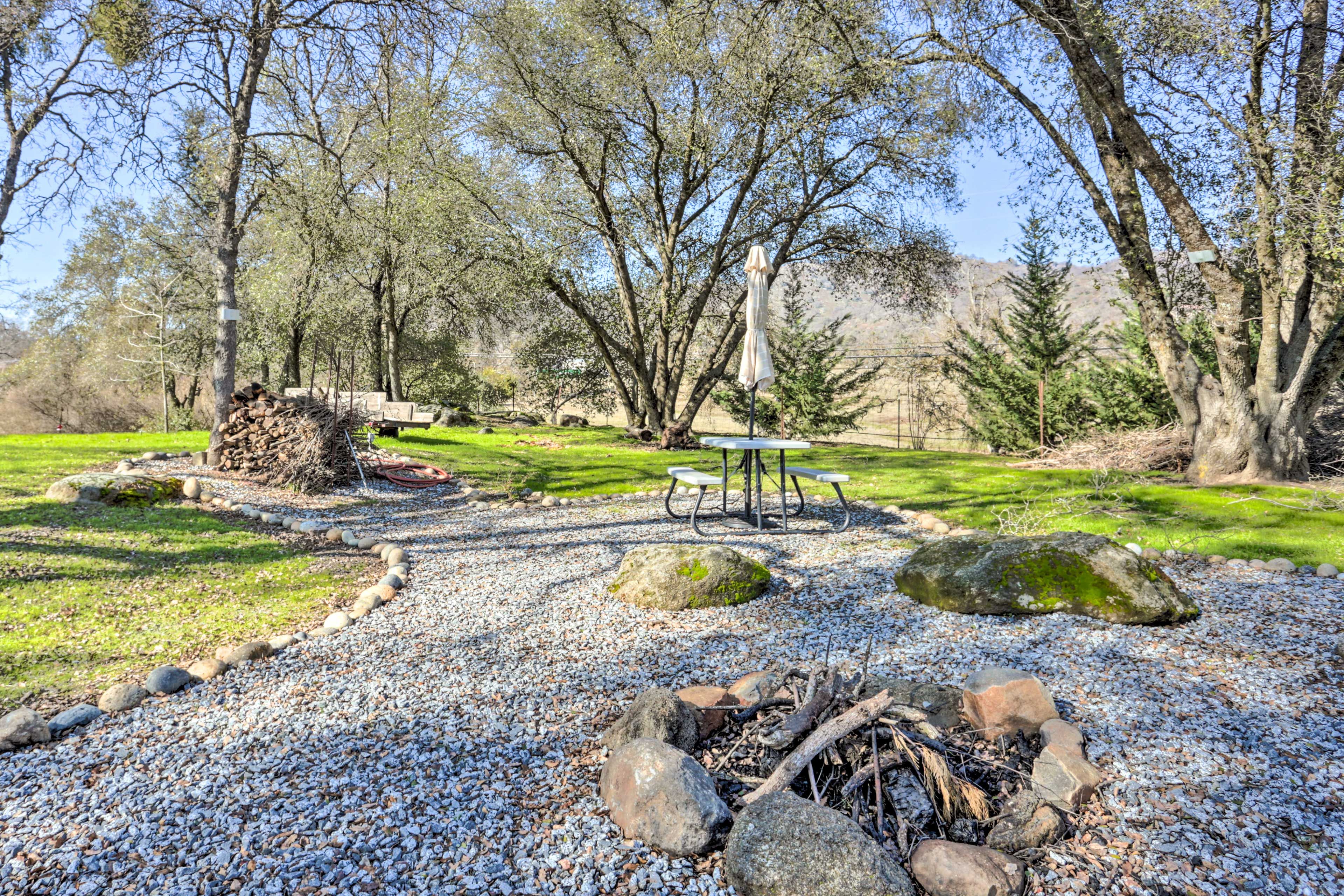 Shared Outdoor Amenities | Fire Pit