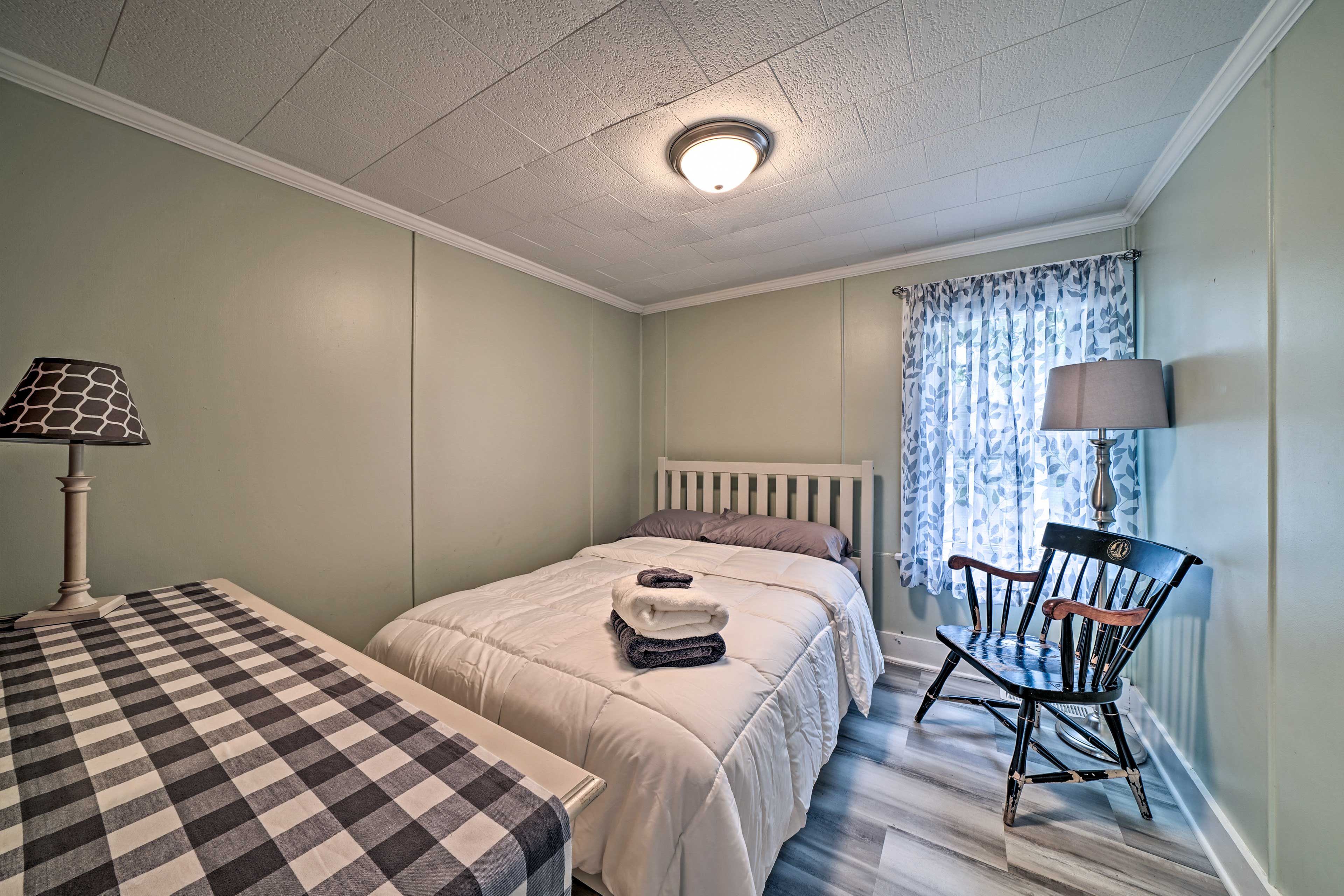 Bedroom 5 | Full Bed