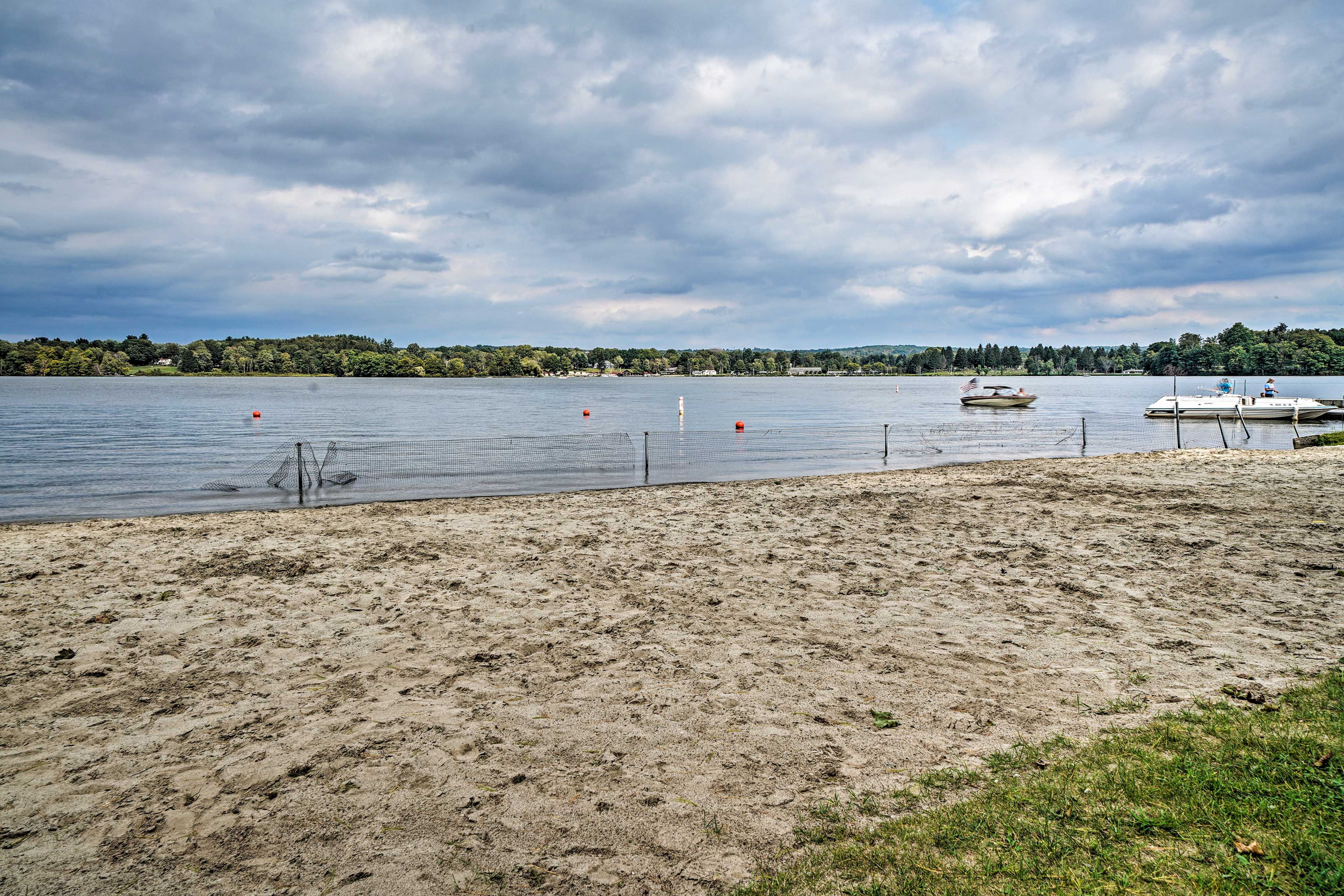 Nearby Attraction | Edinboro Lake | Walking Distance