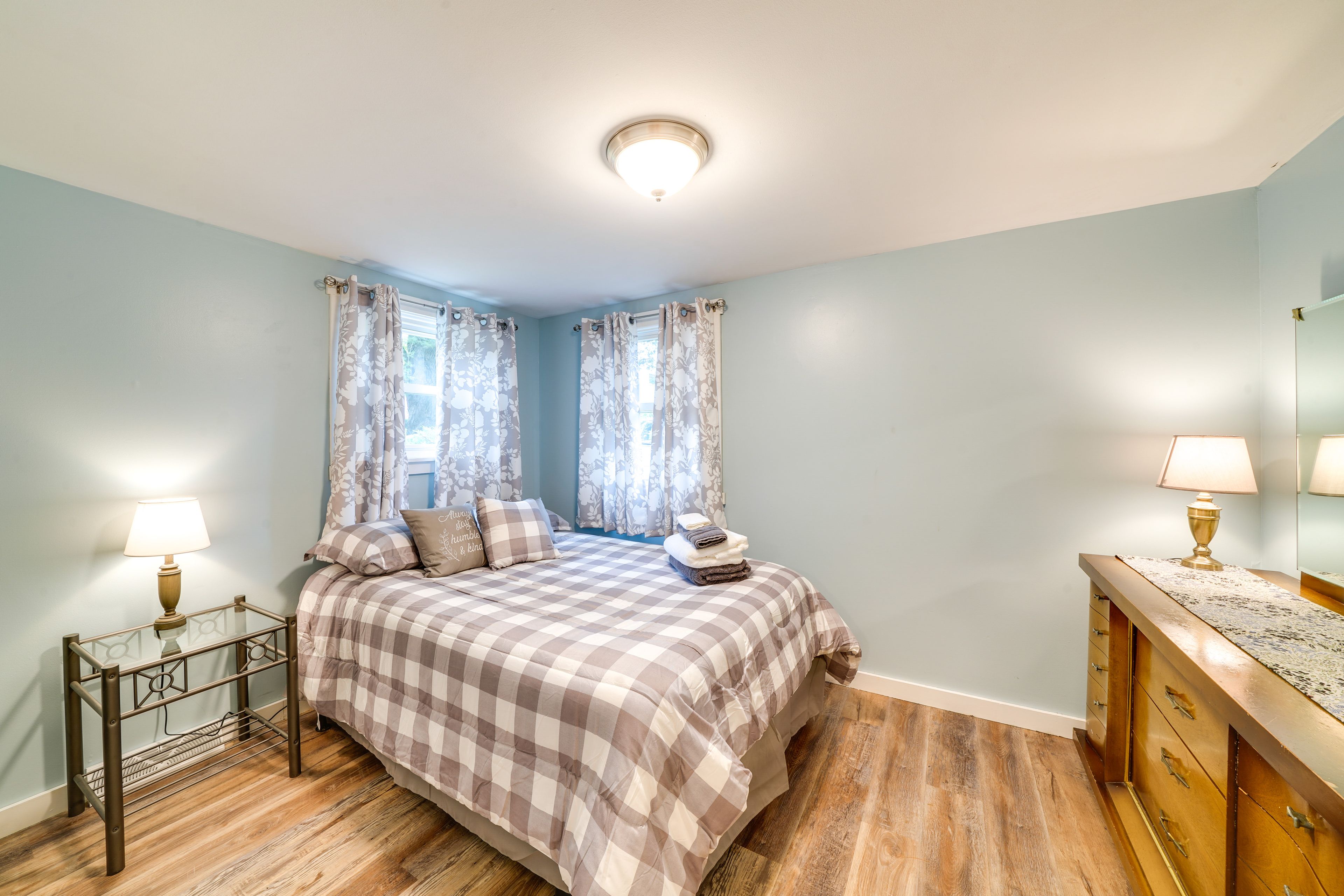 Bedroom 1 | Full Bed | Linens Provided