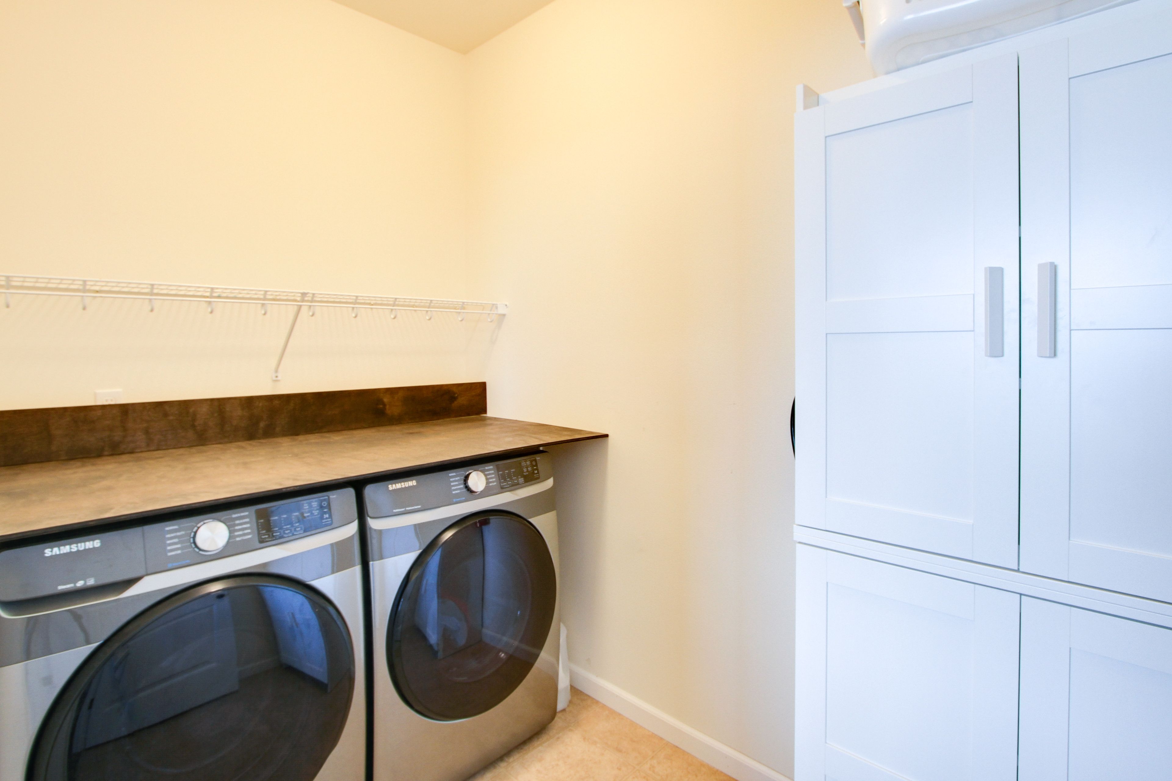 Washer & Dryer
