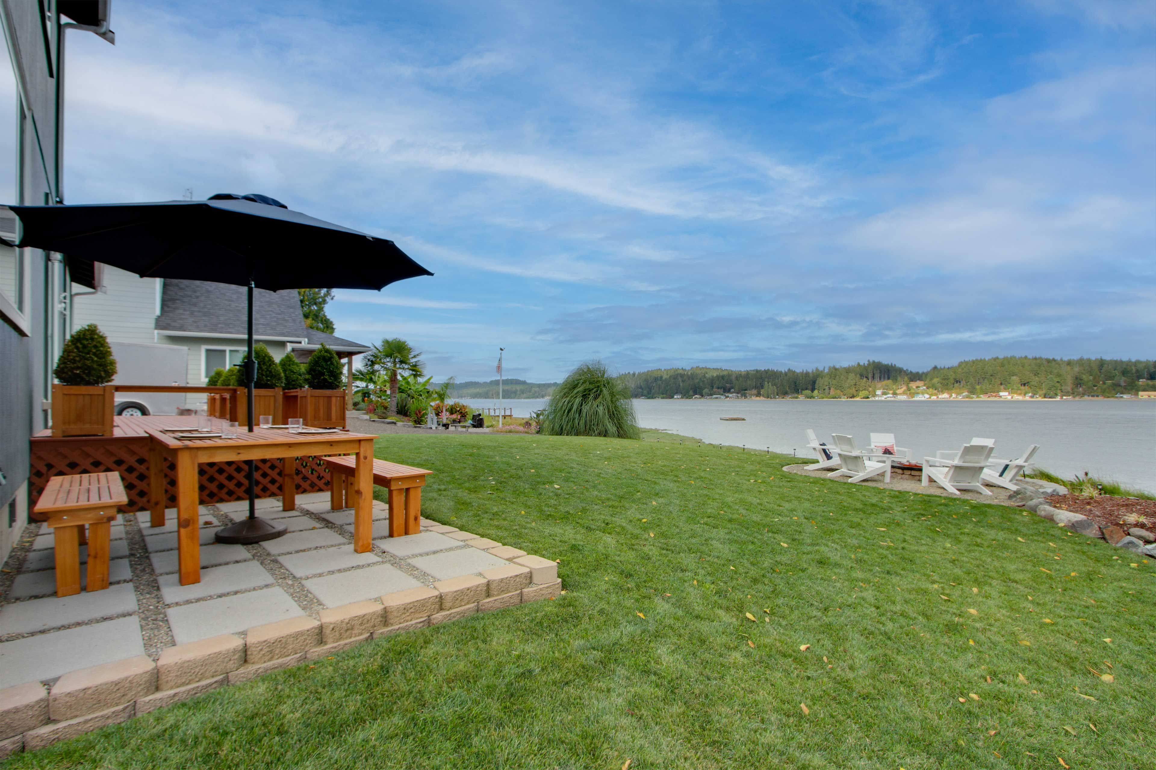 Furnished Patio | Outdoor Dining
