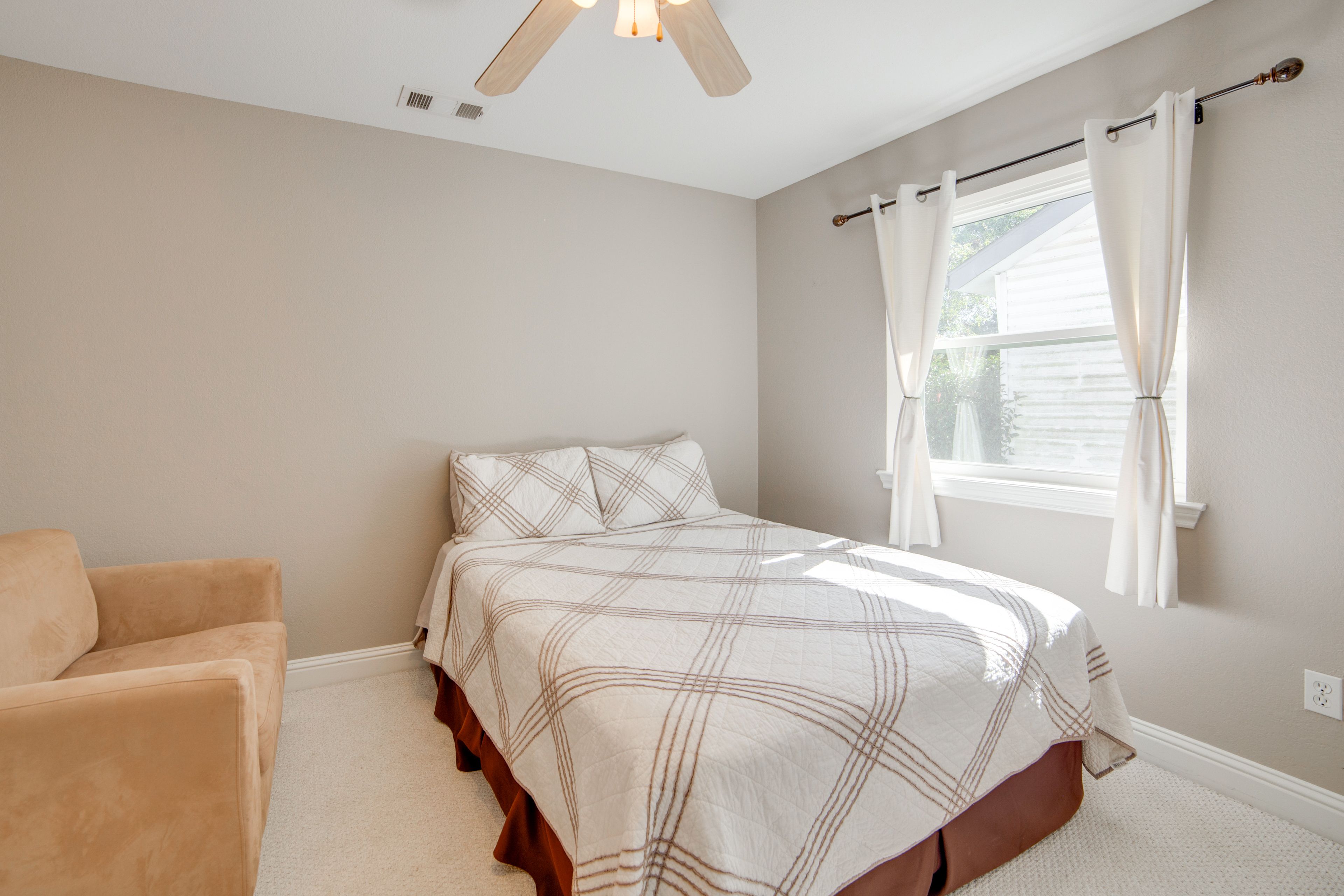 Bedroom 3 | Queen Bed | Linens Provided