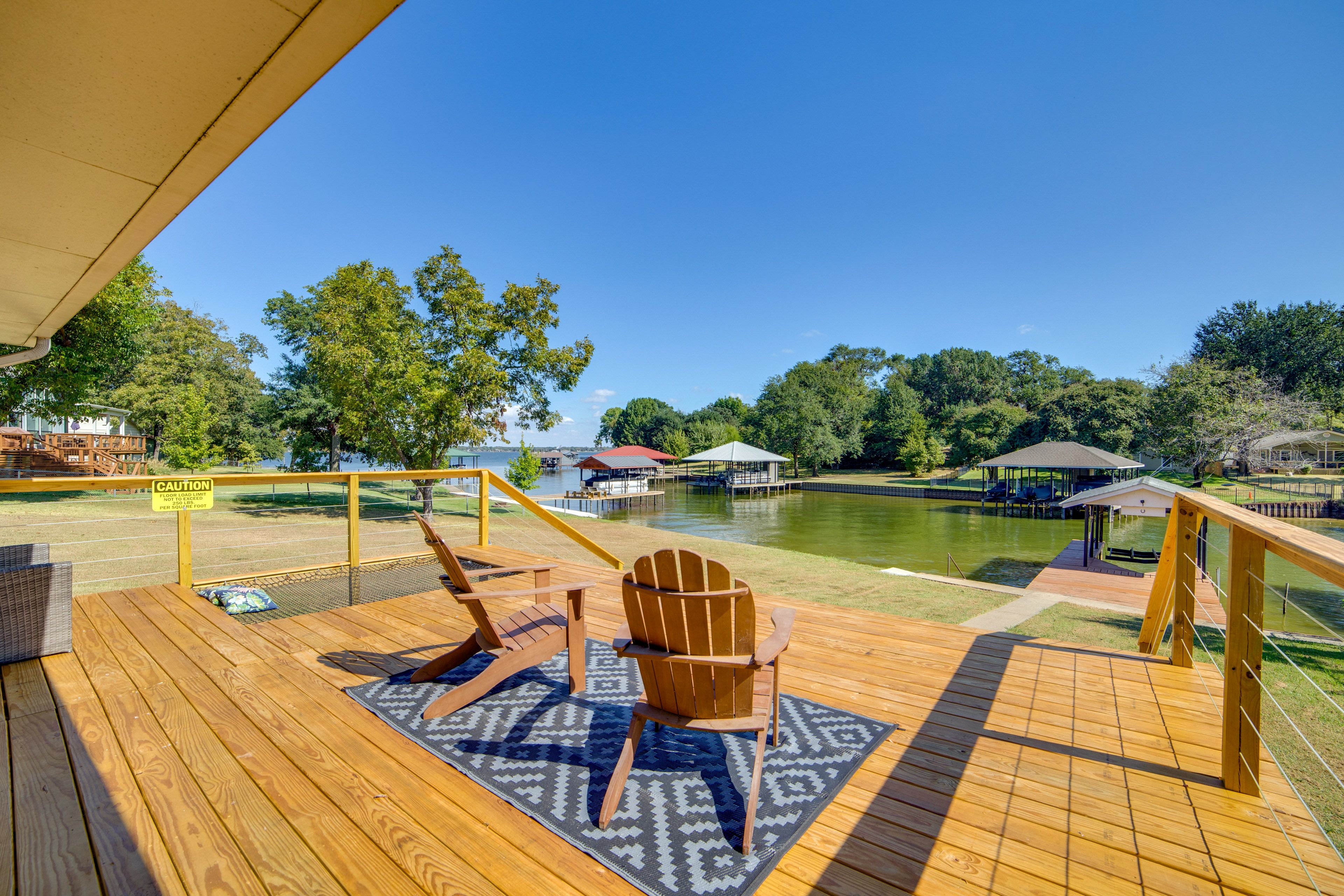 Deck | Hammock
