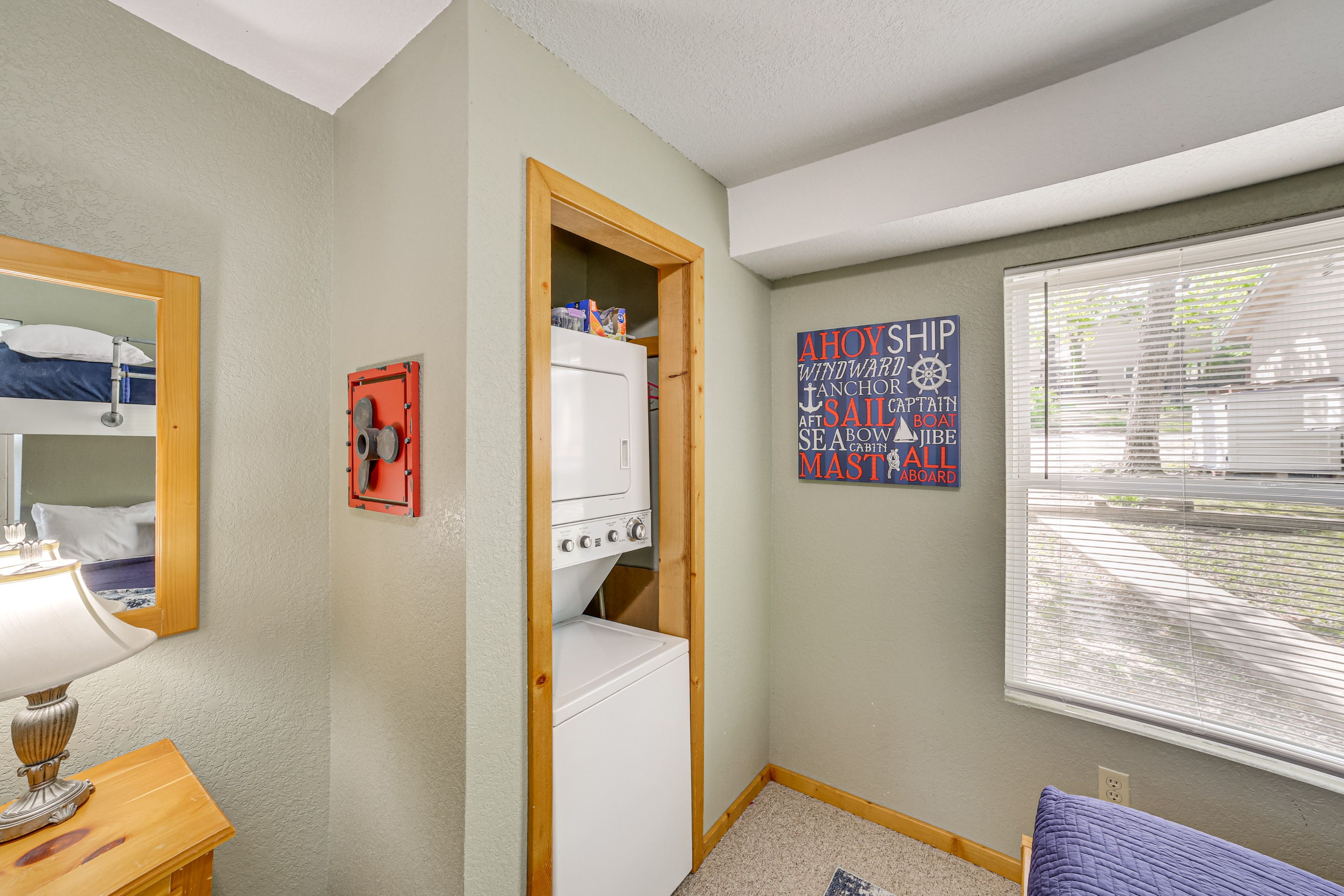 In-Unit Laundry | Washer & Dryer