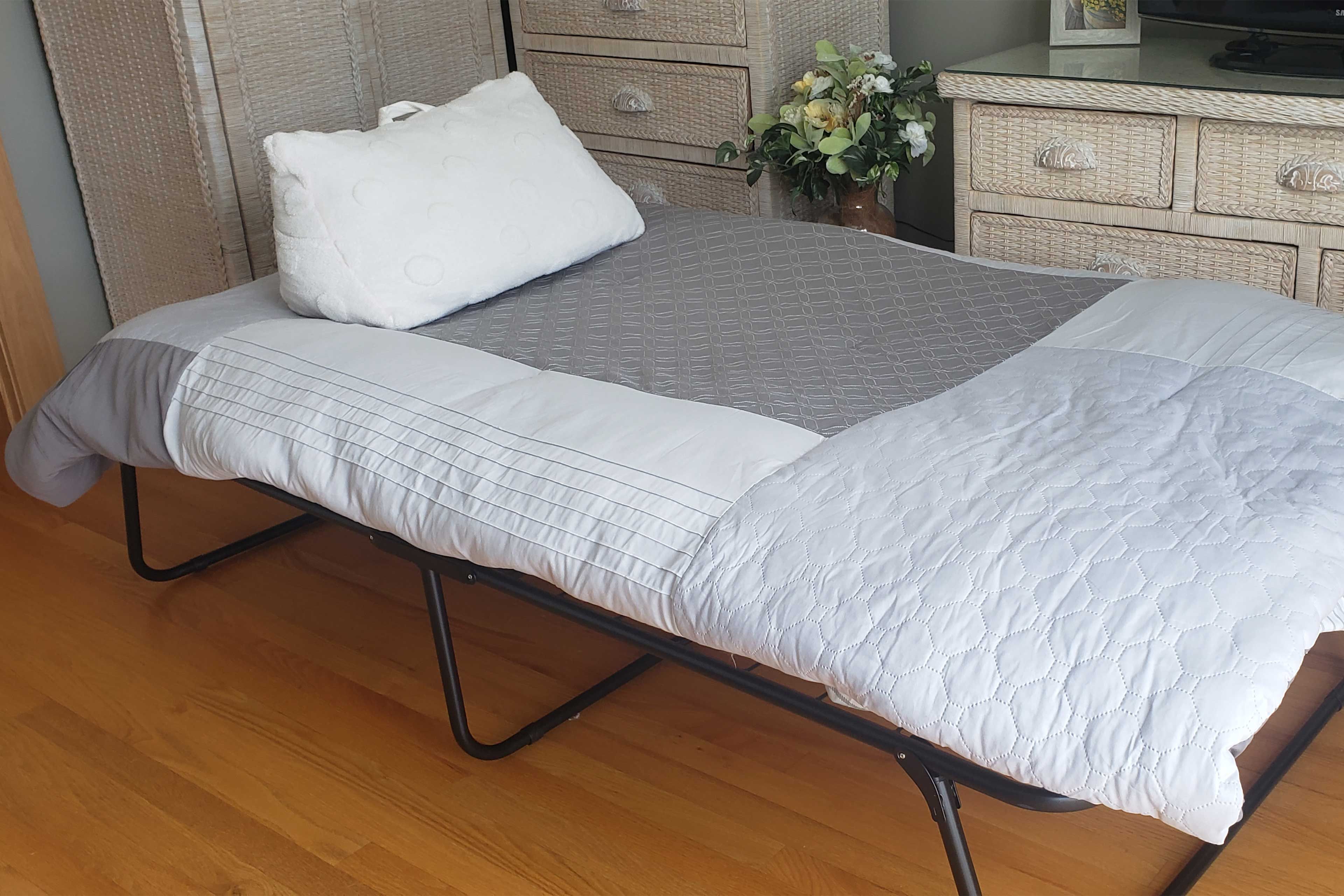 Additional Sleeping | Twin Fold Out