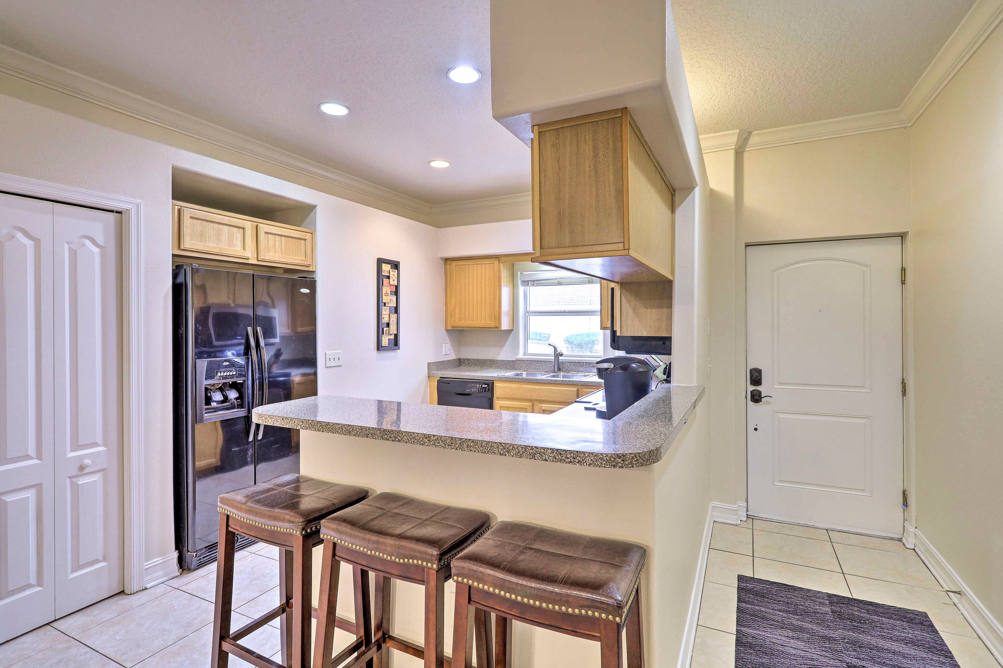 Kitchen | Fully Equipped