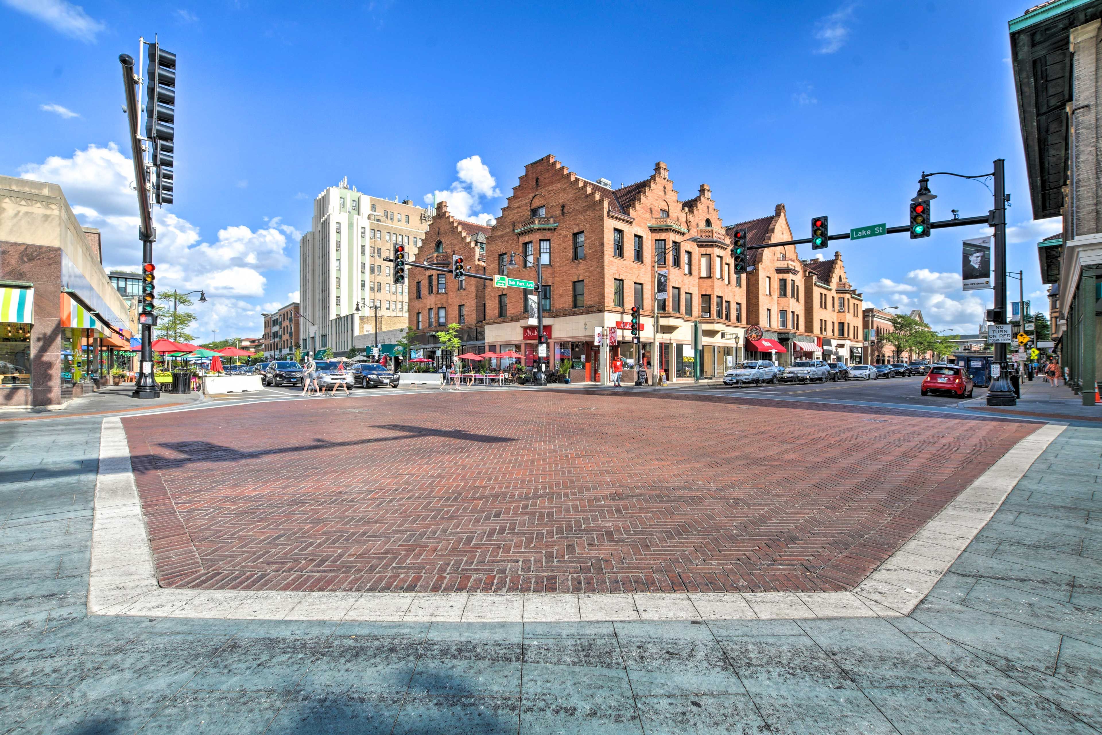 Surrounding Area | Walkable Distance