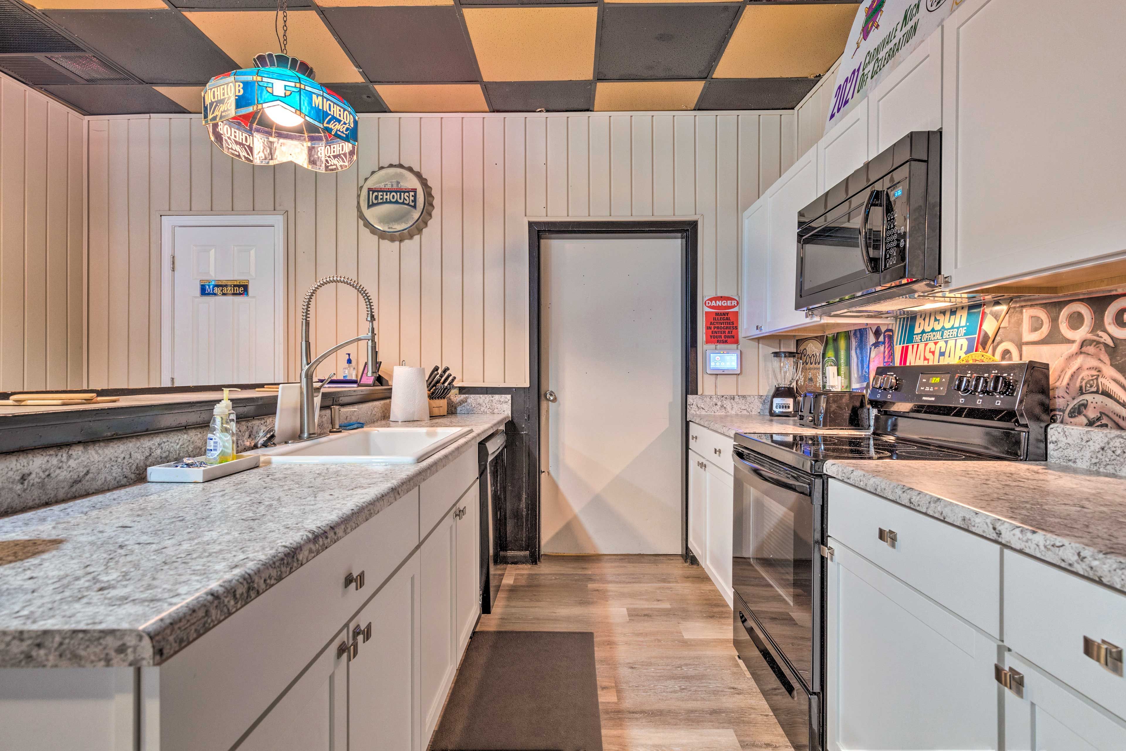 Fully Equipped Kitchen | Toaster