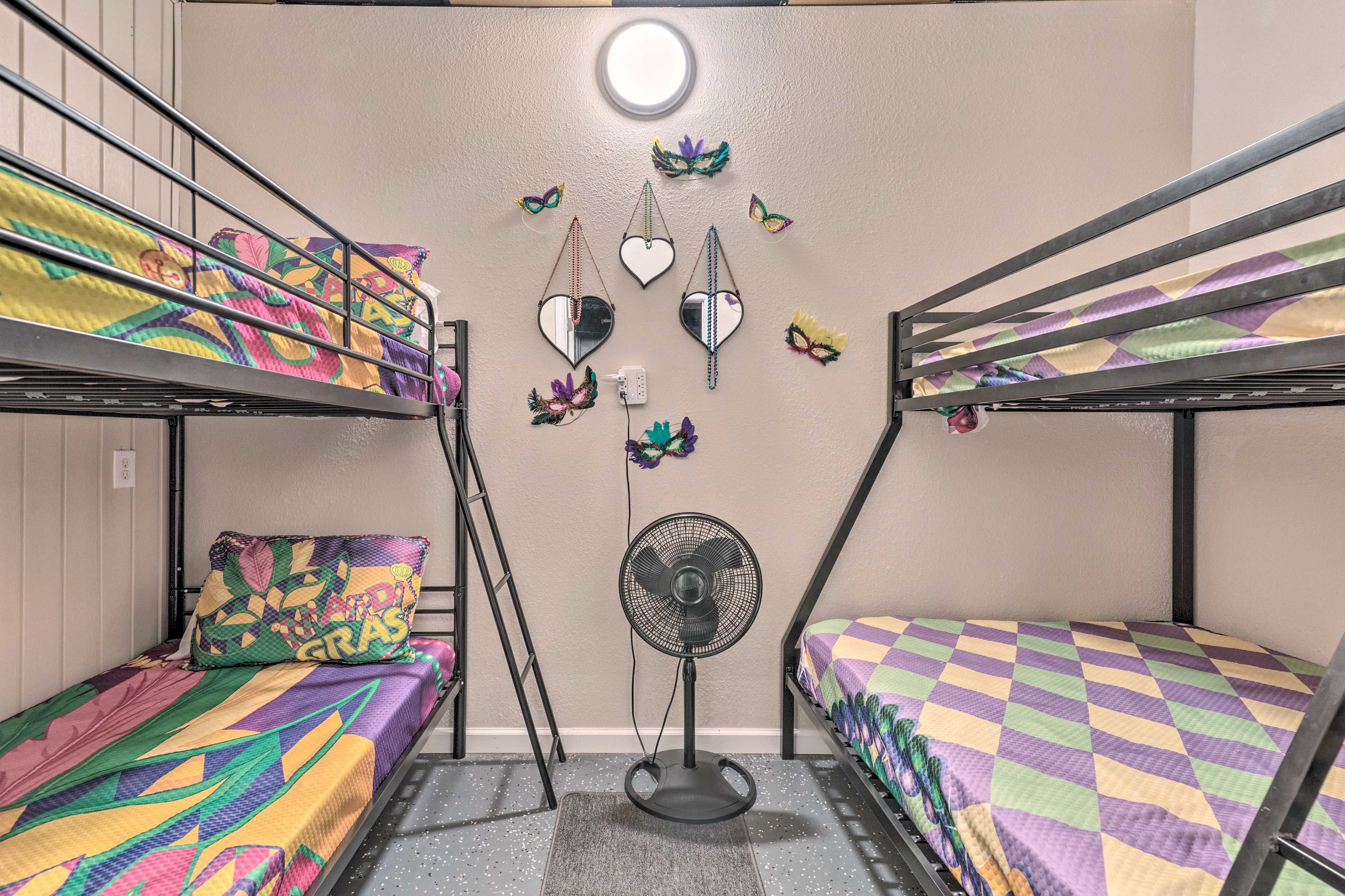 Bedroom 3 | Twin Bunk Bed | Twin/Full Bunk Bed