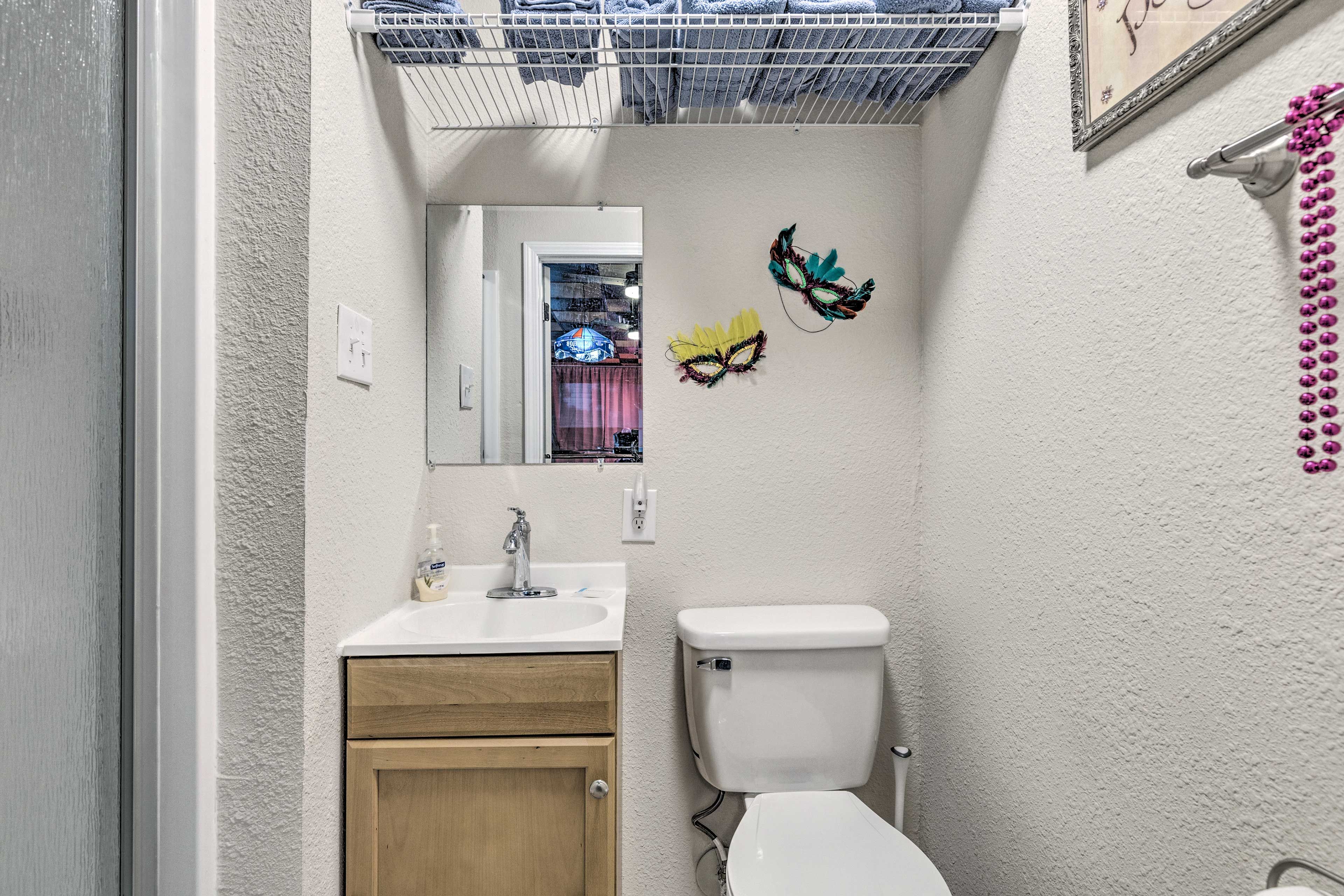 Full Bathroom