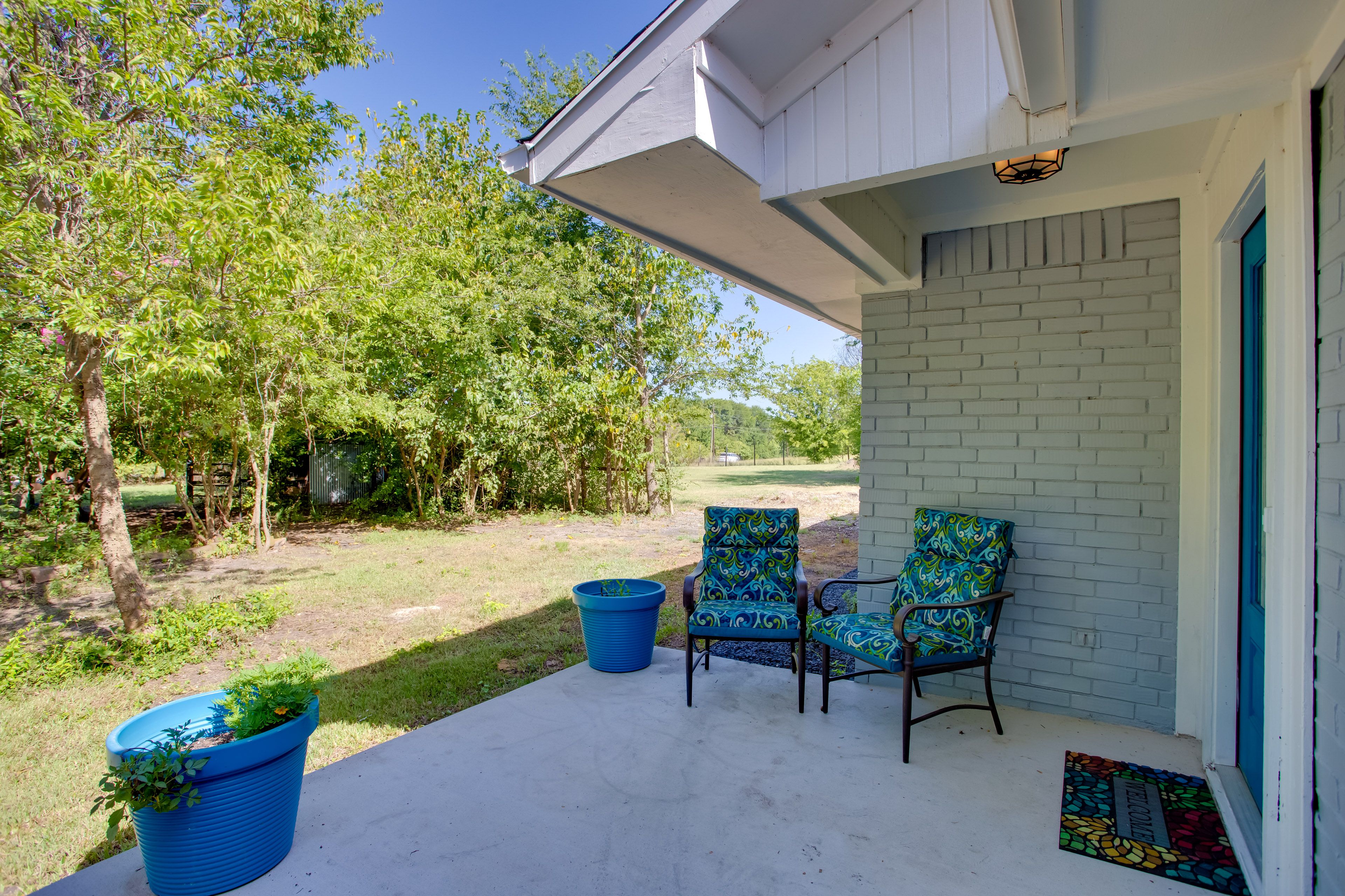 Front Entry Way | Keyless Entry