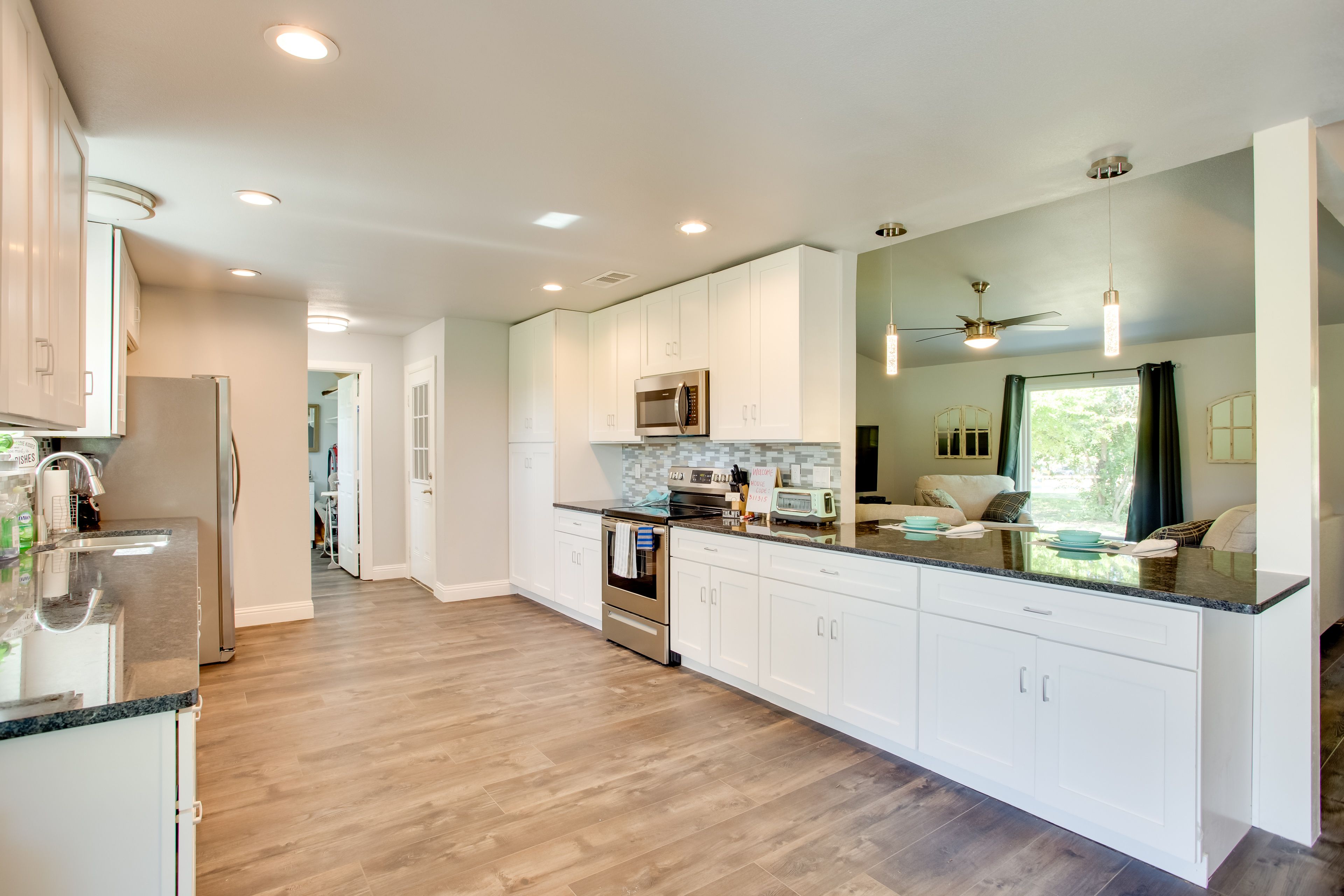 Kitchen | Cooking Basics | Keurig & Drip Coffee Makers | Toaster Oven