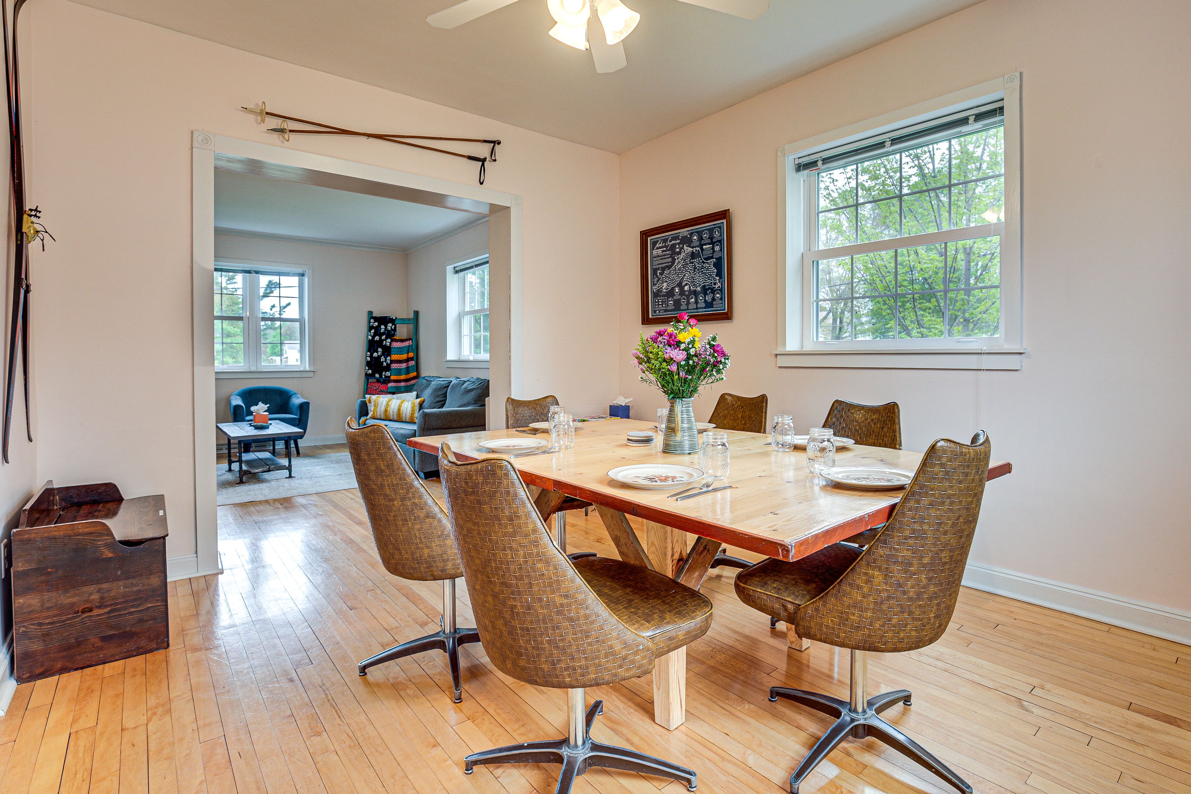 Dining Room | 1st Floor | Dishware & Flatware Provided