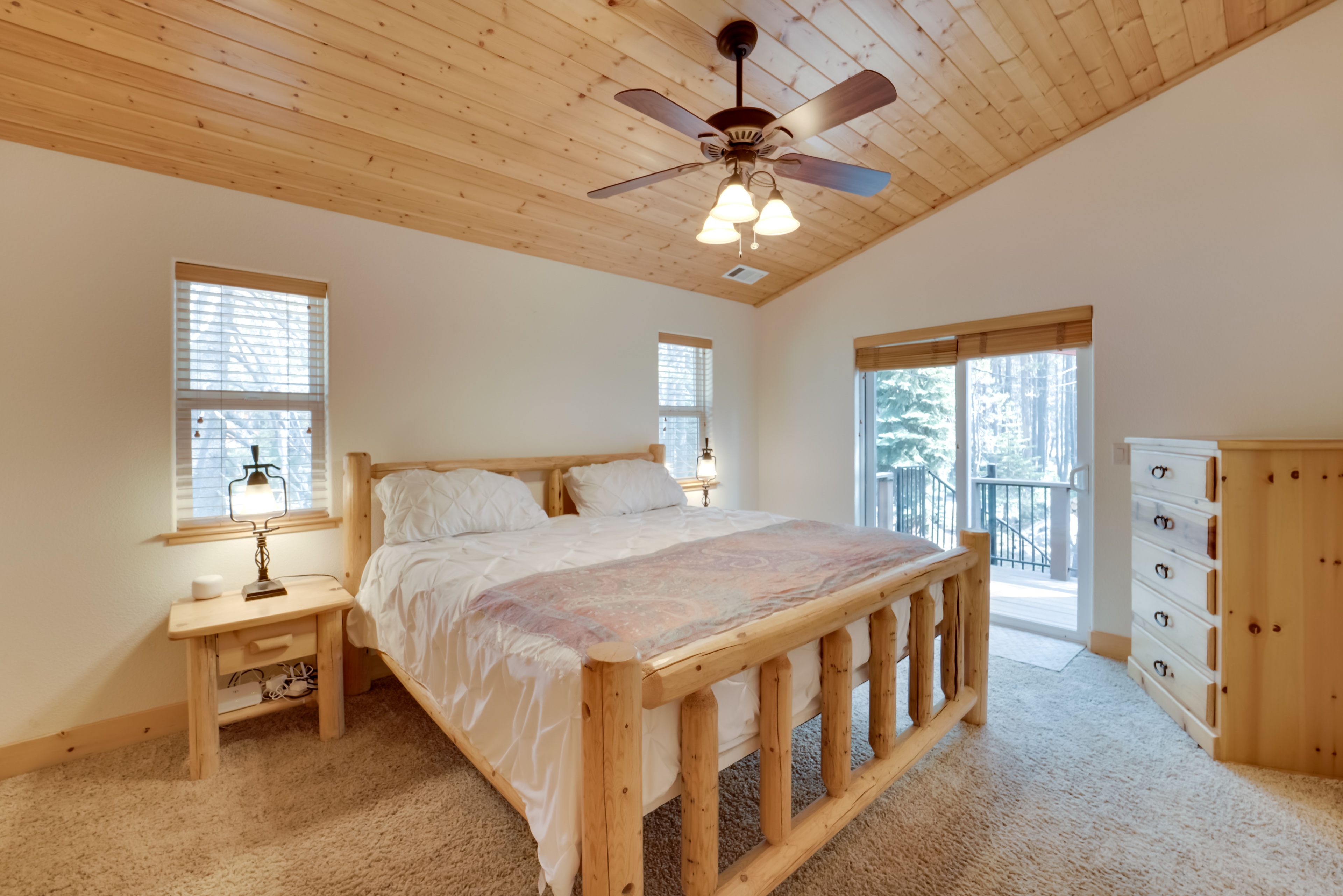 Bedroom 1 | King Bed | Main Level