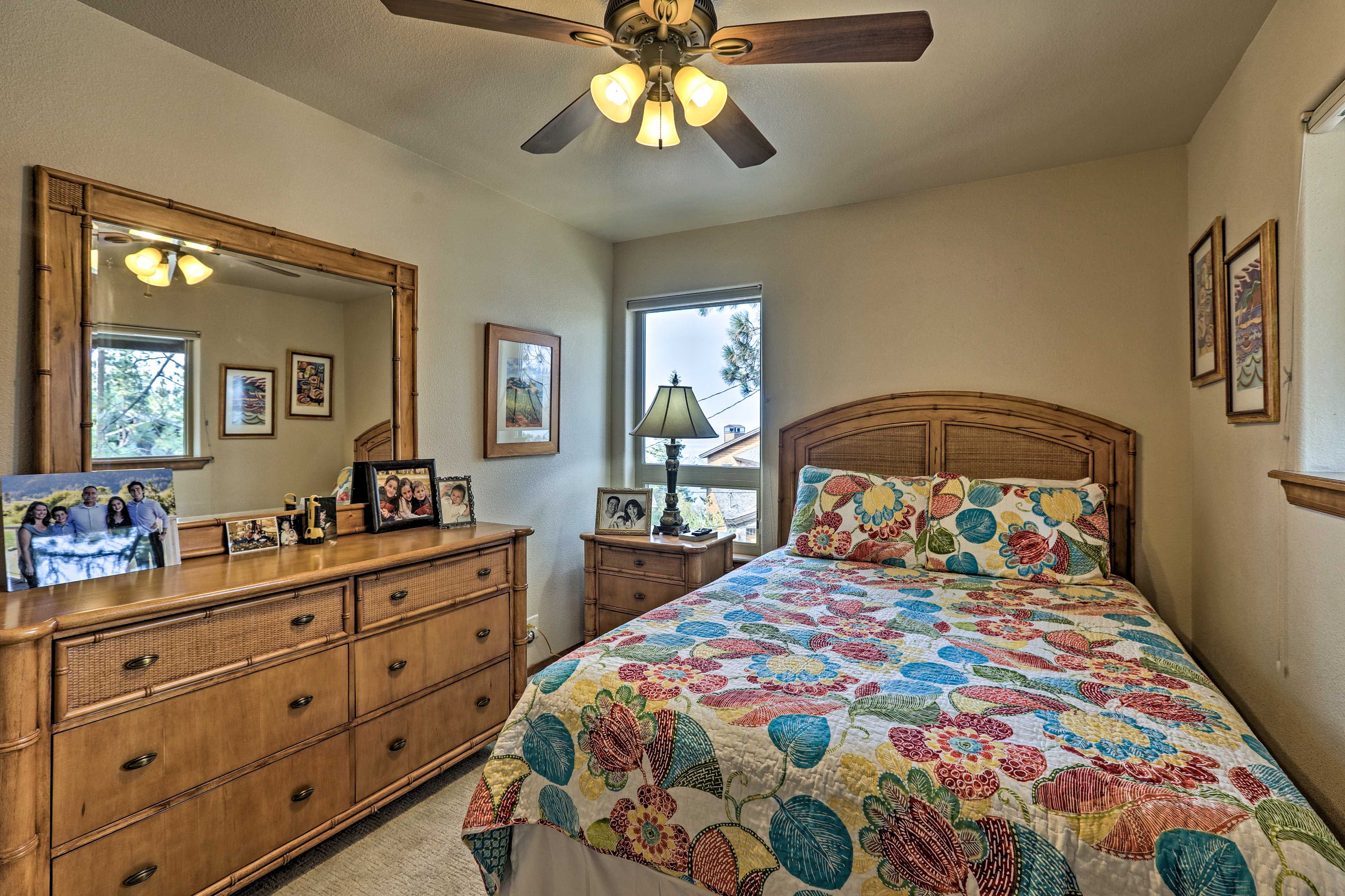 Bedroom 3 | Queen Bed | 2nd Floor