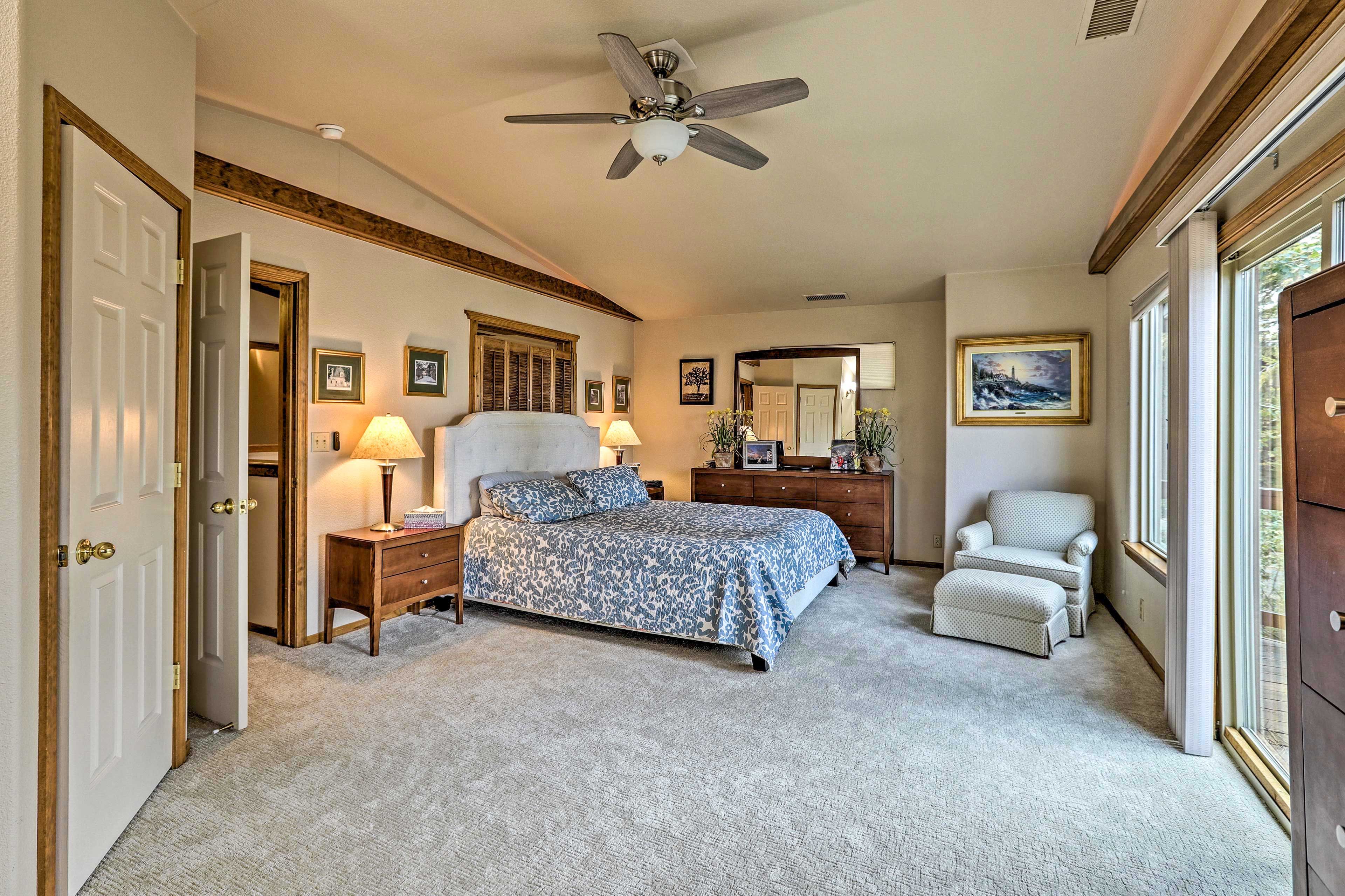 Bedroom 1 | California King Bed | 2nd Floor