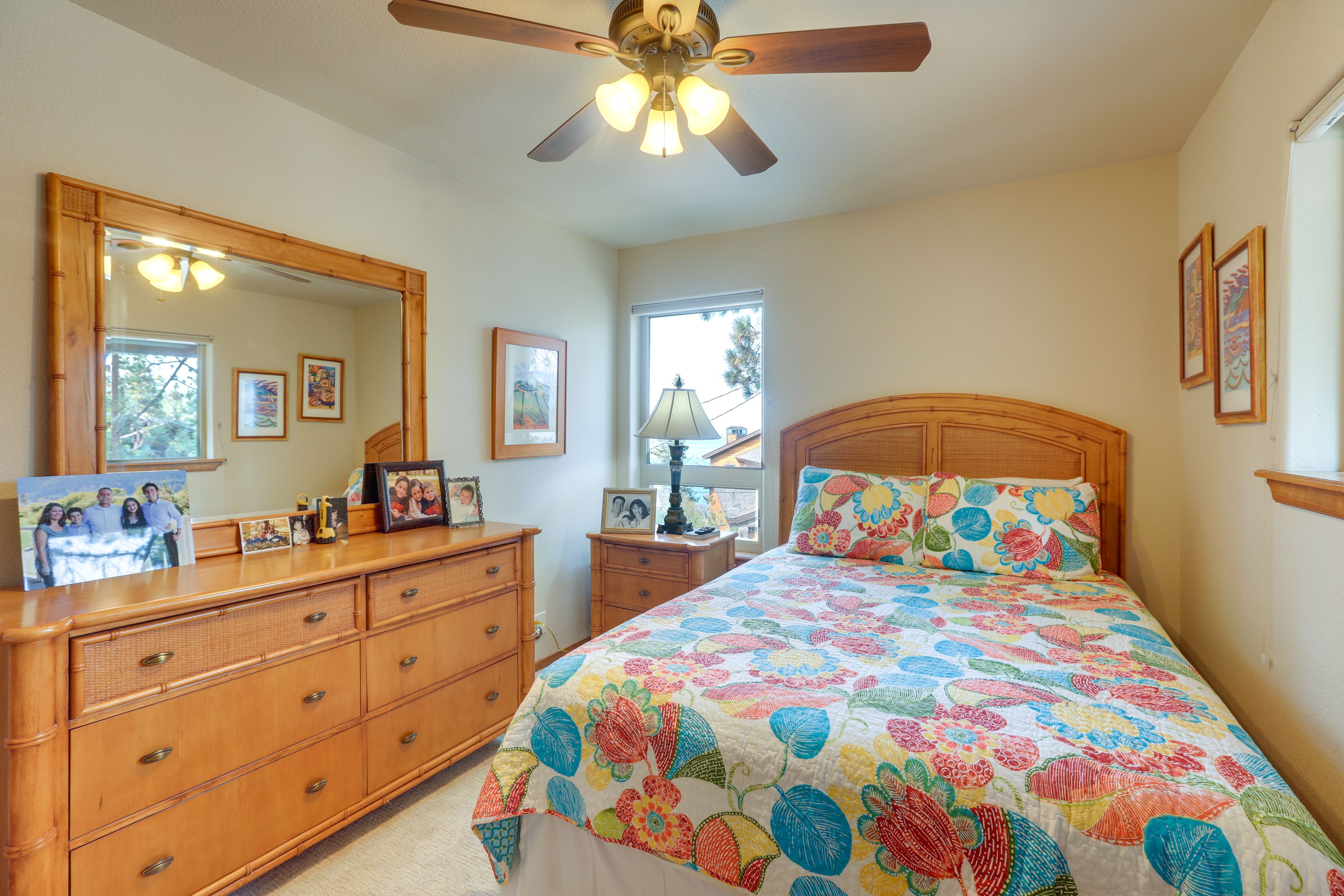 Bedroom 3 | Queen Bed | 2nd Floor