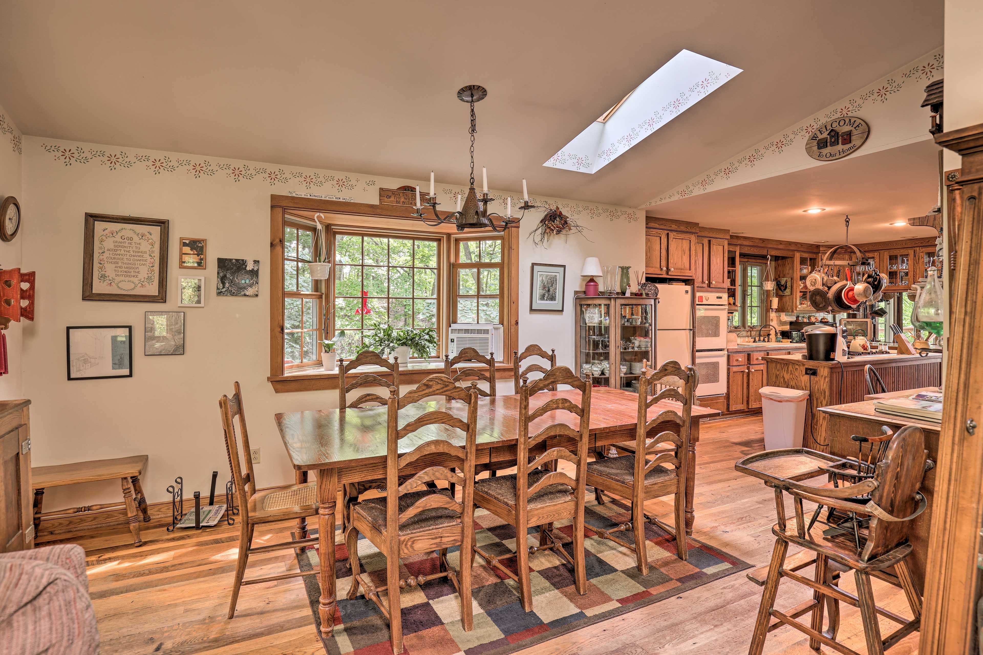 Dining Room | Main Floor | High Chair | Dishware & Flatware Provided