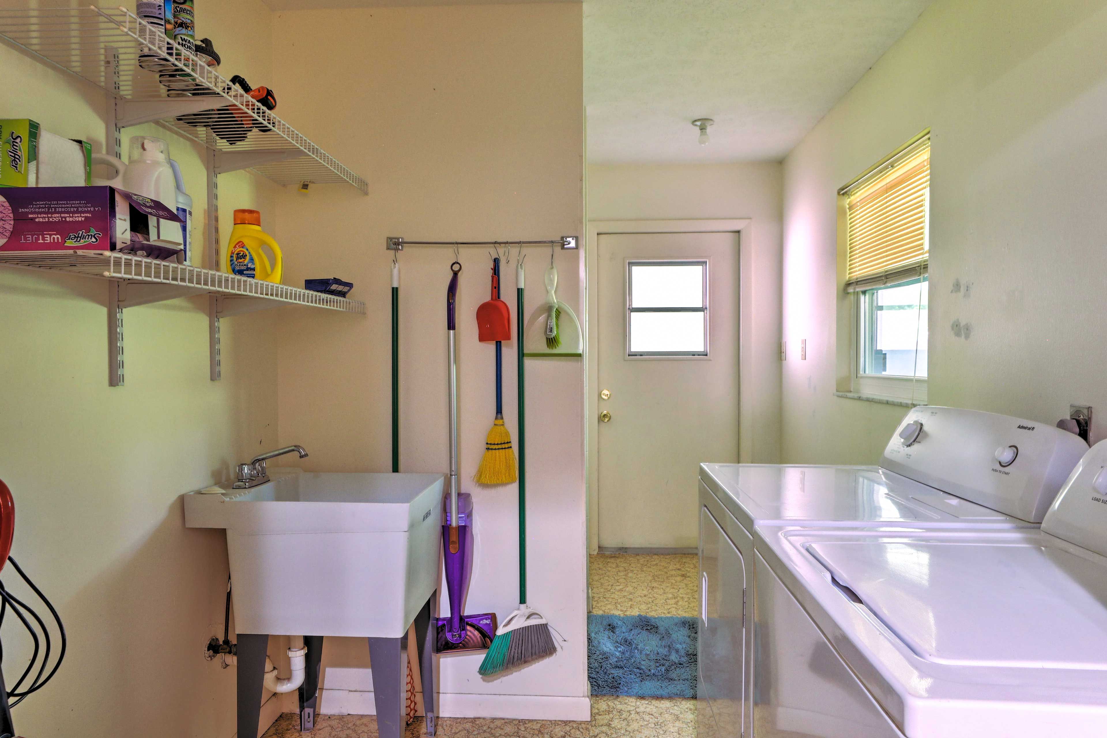 At-Home Laundry | Linens & Towels Provided
