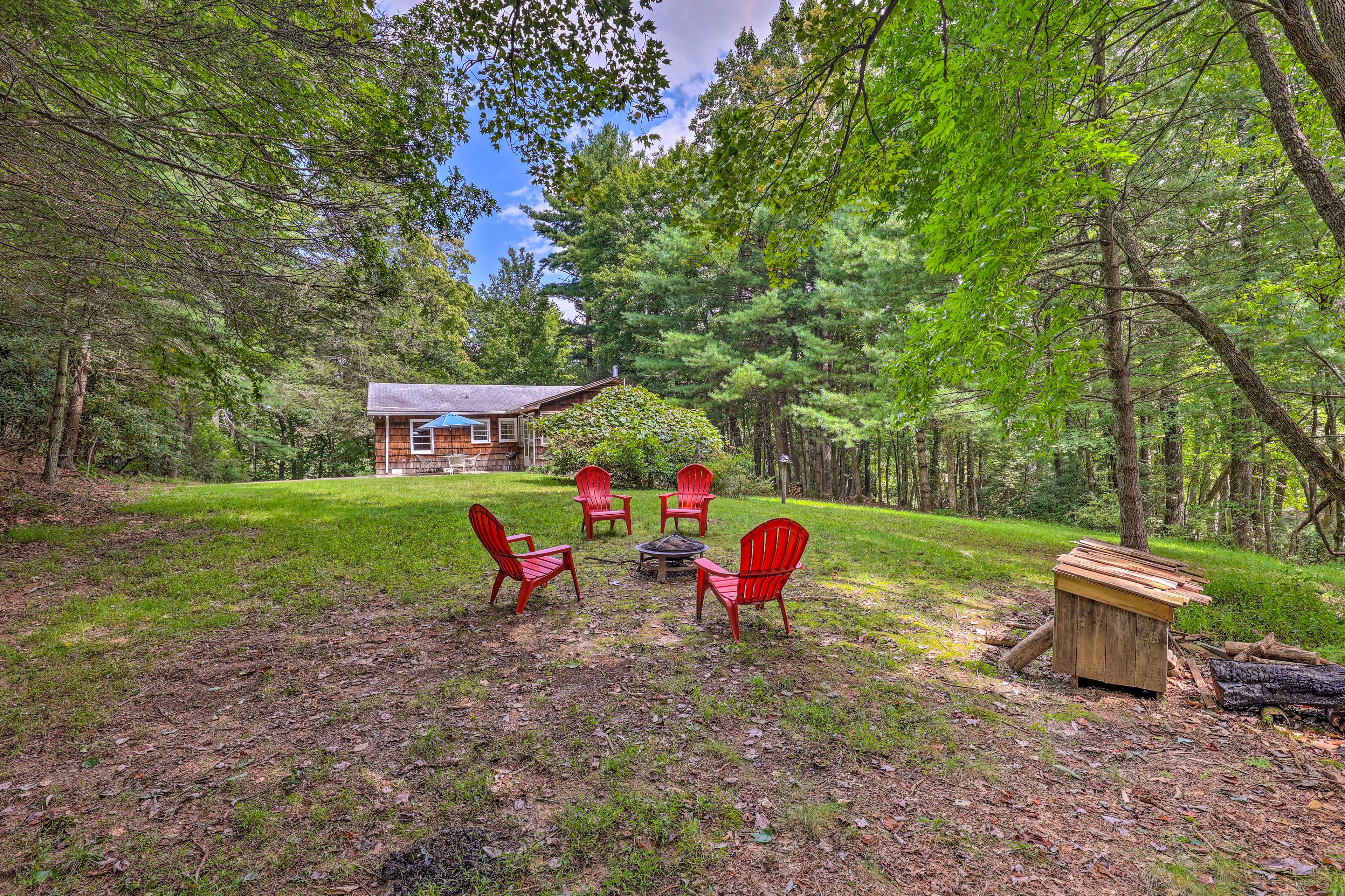 Exterior | Fire Pit | Single-Story Cabin