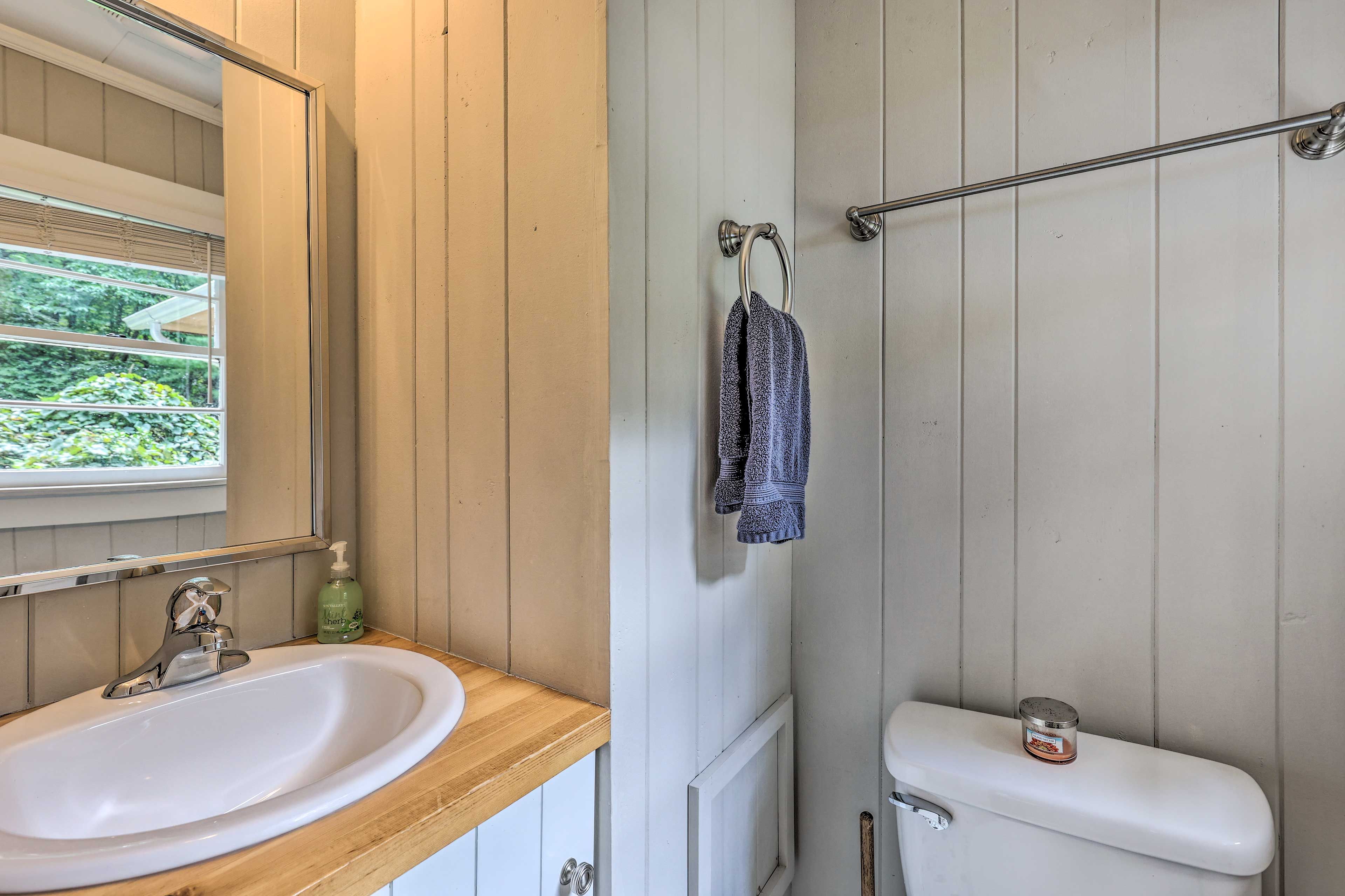 En-Suite Half Bathroom