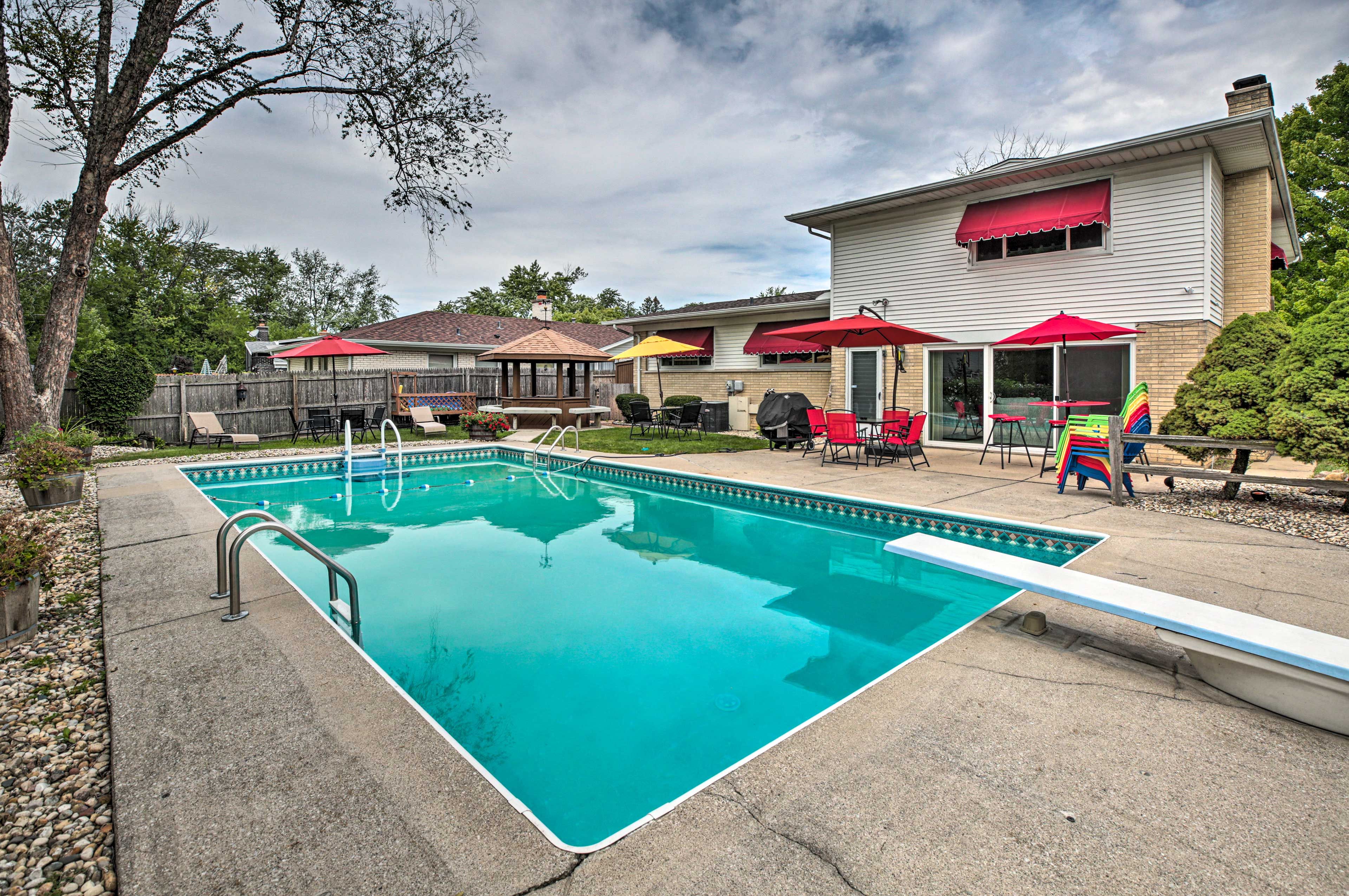 Seasonal Private Pool | Gazebo Not Available